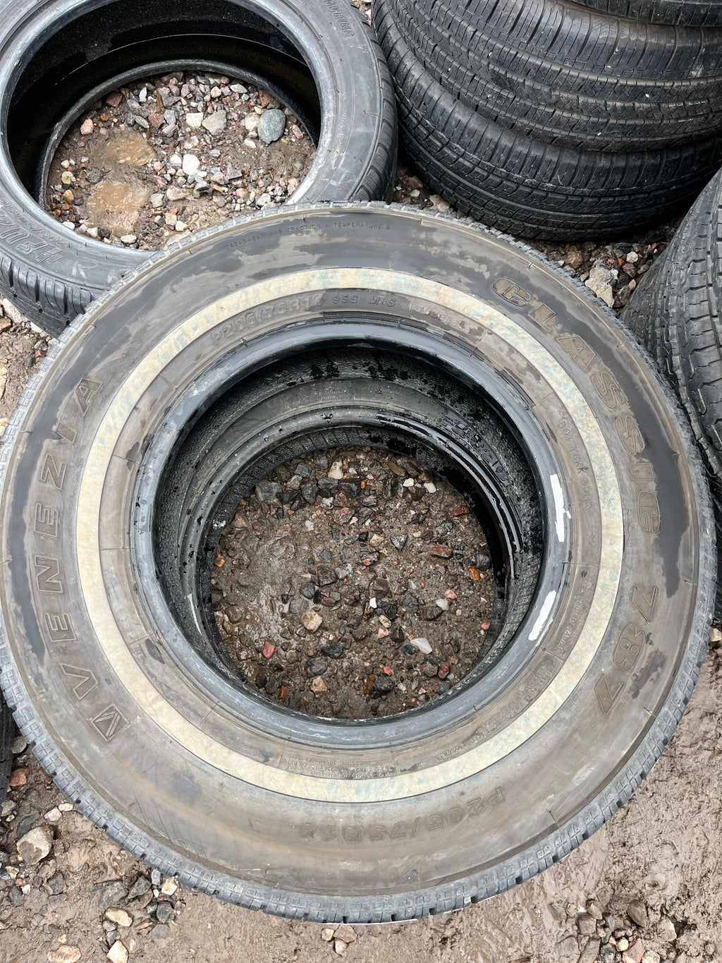 205/75R14 Single (1 Used Tire) Venezia Classic 787