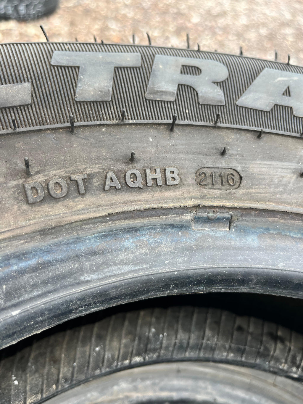 ST205/75R14 Single (1 Used Tire) Carlisle Radial Trail