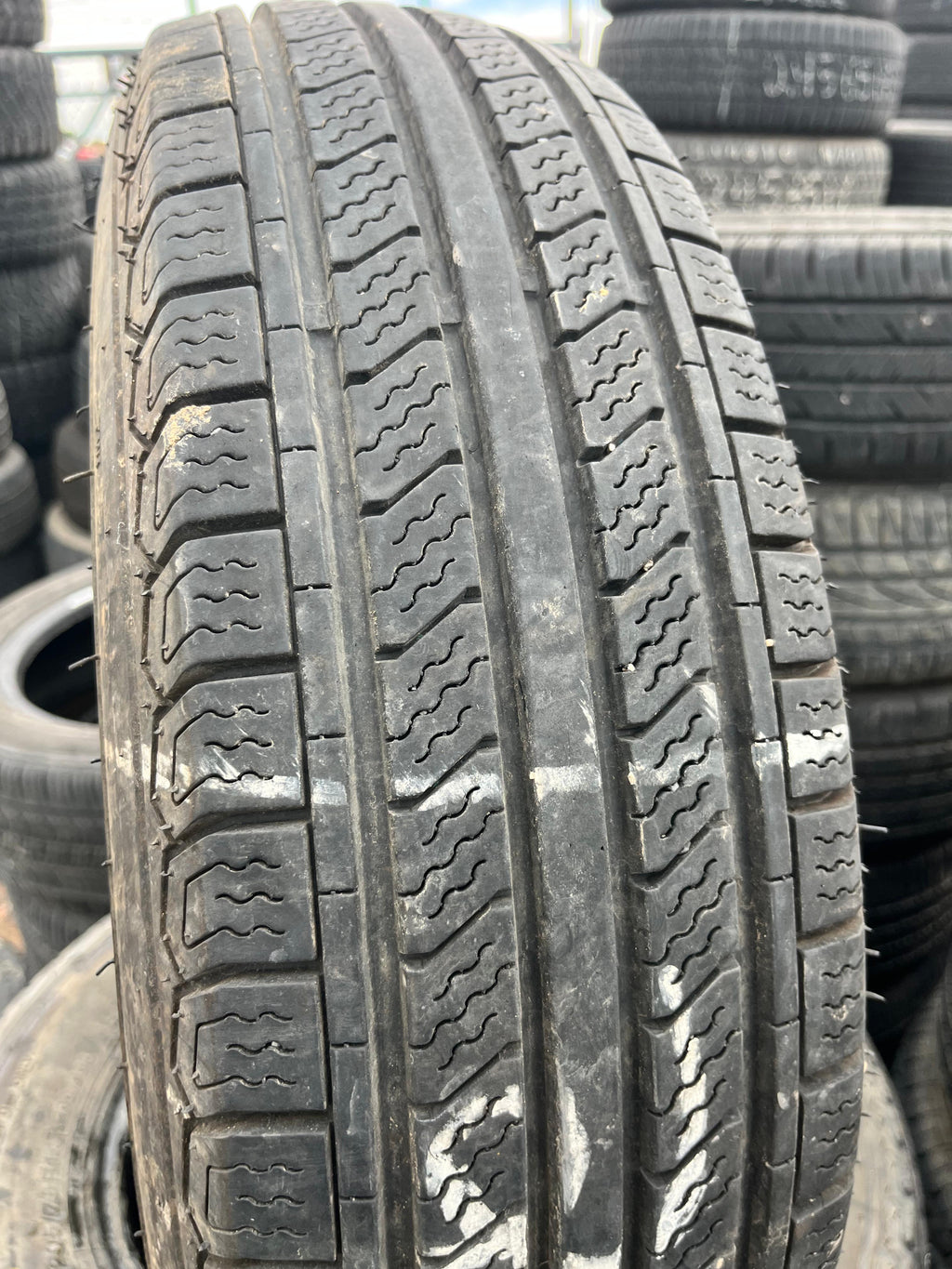 ST205/75R14 Single (1 Used Tire) Carlisle Radial Trail