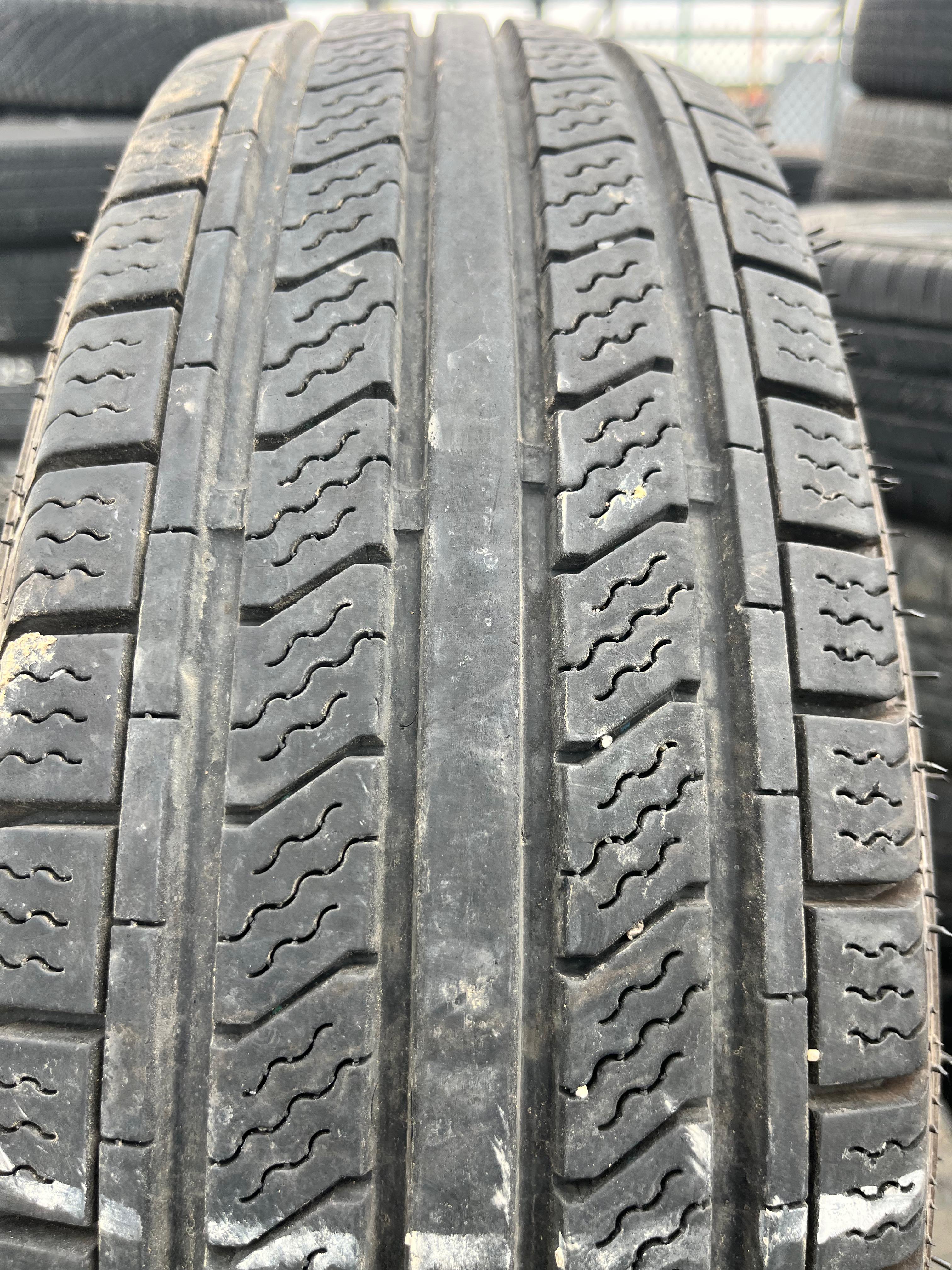 ST205/75R14 Single (1 Used Tire) Carlisle Radial Trail
