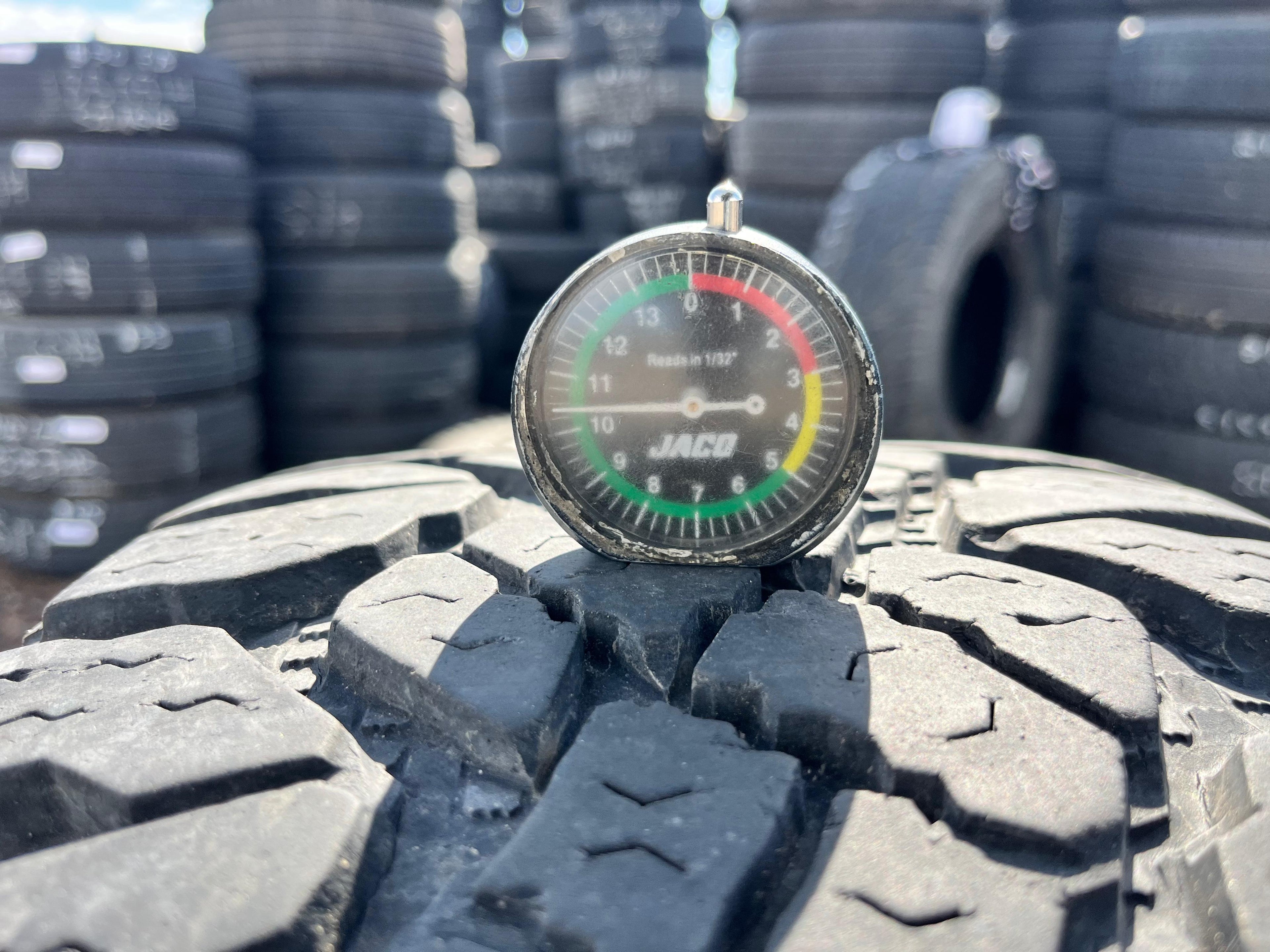 LT31x10.50R15 Single (1 Used Tire) Goodyear Wrangler Duratrac