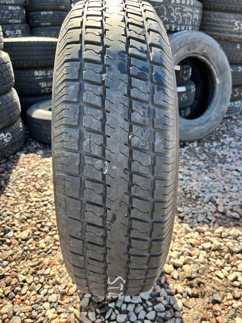 ST225/75R15 Single (1 Used Tire) Castle Rock Radial (ST226)