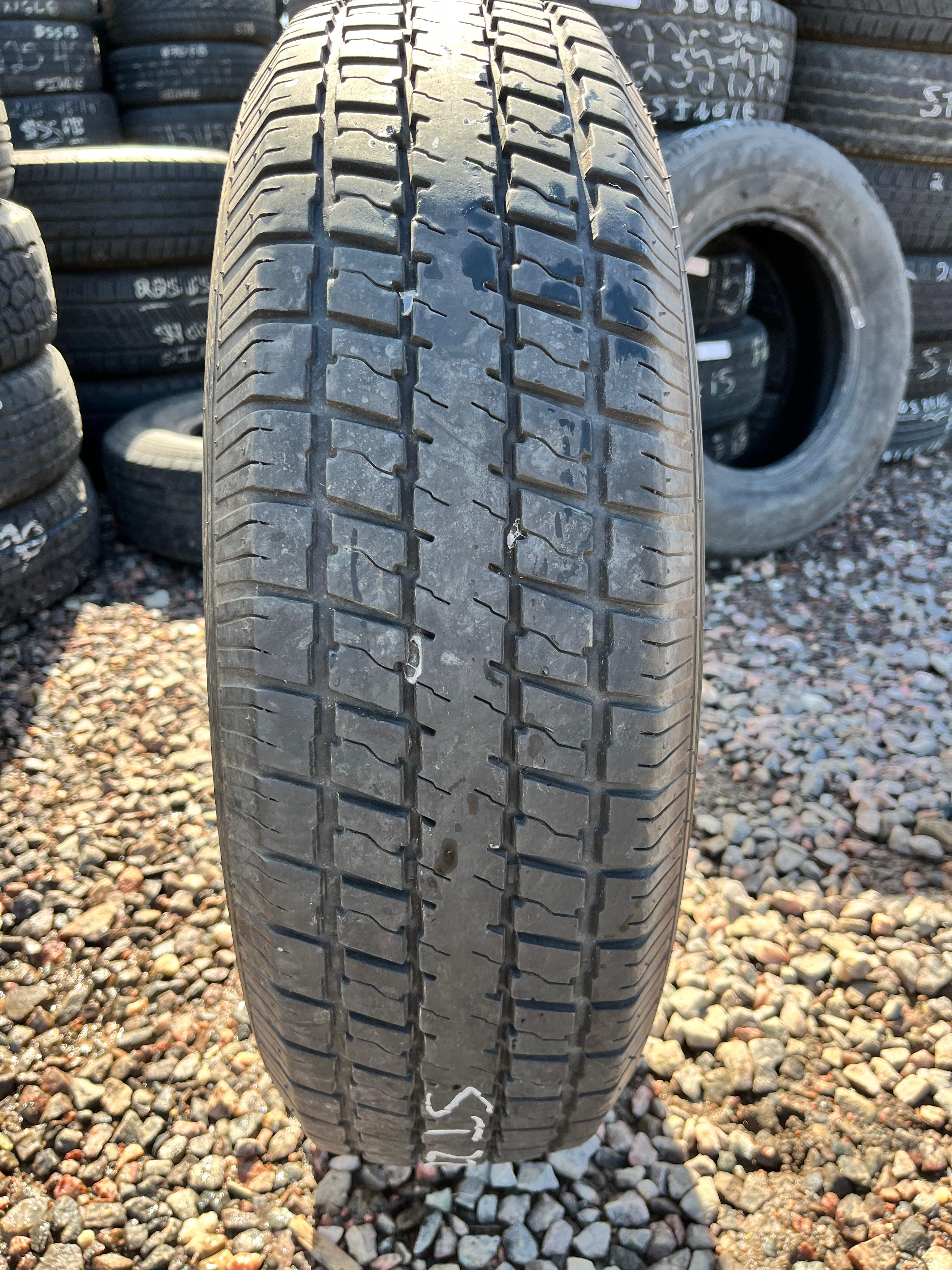 ST225/75R15 Single (1 Used Tire) Castle Rock Radial (ST226)