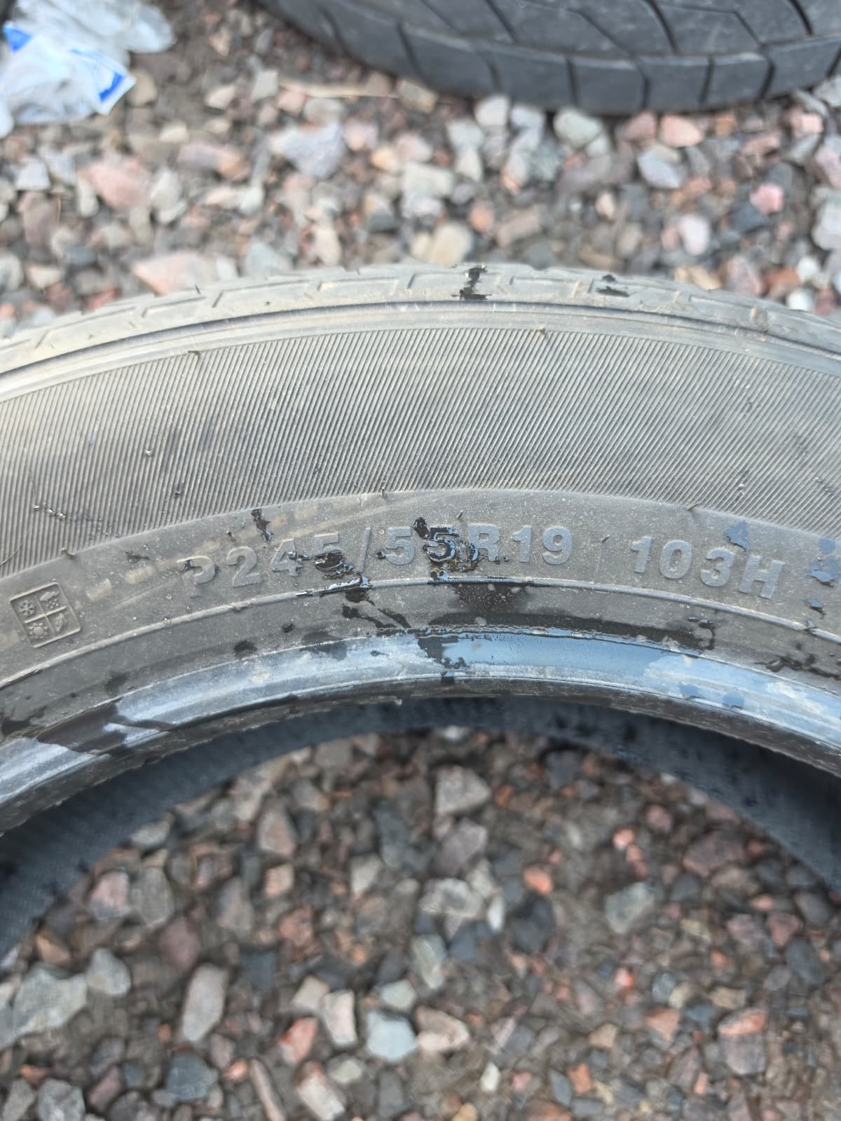 245/55R19 Single (1 Used Tire) Advanta SV T-01