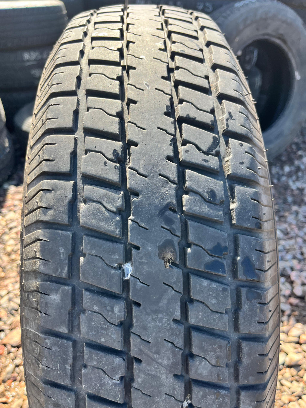 ST225/75R15 Single (1 Used Tire) Castle Rock Radial (ST226)