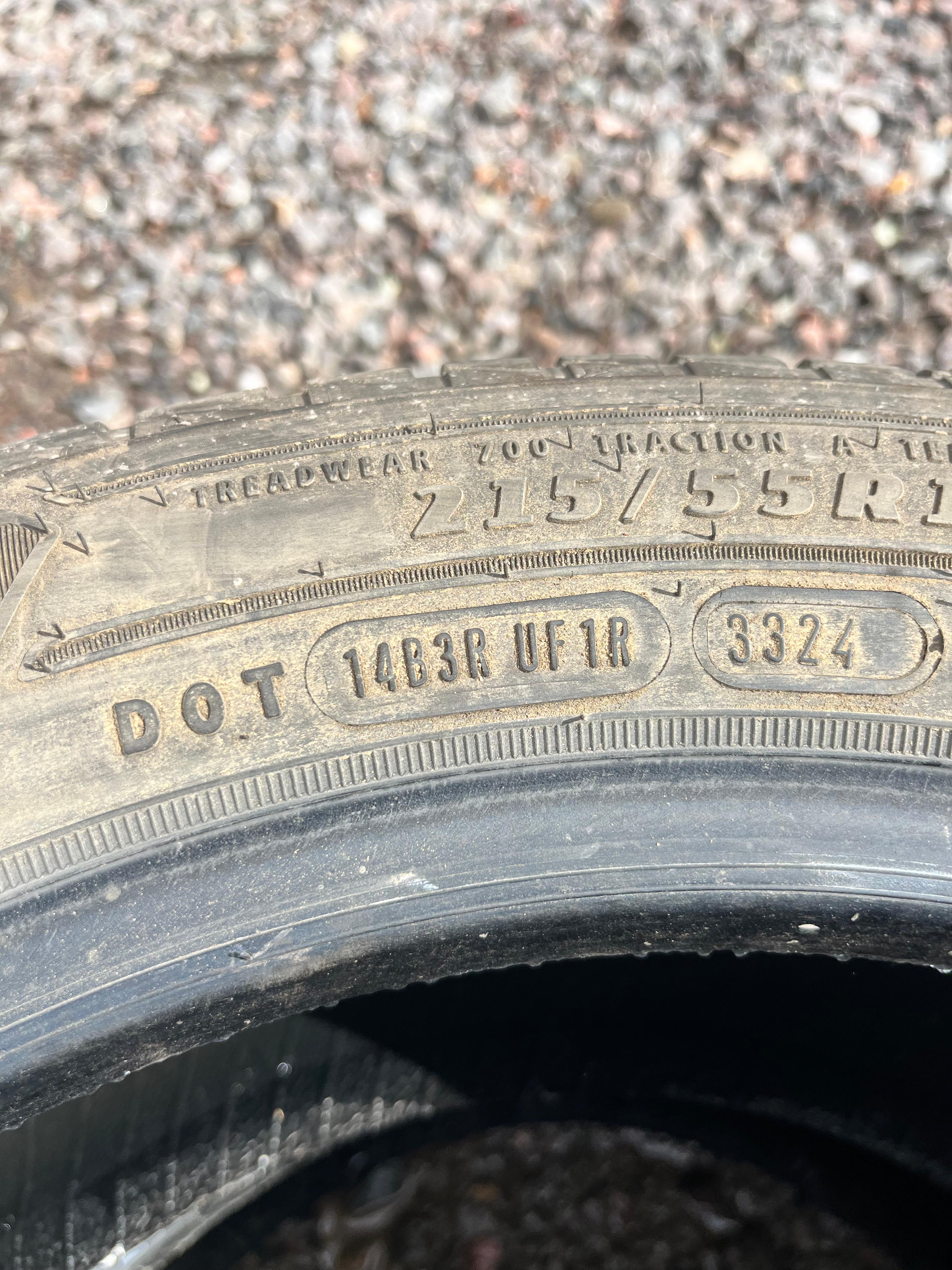215/55R17 Pair (2 Used Tires) Goodyear Assurance