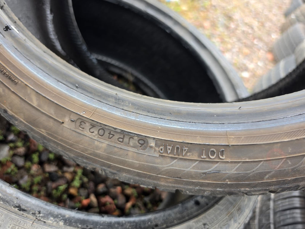 255/35R19 Single (1 Used Tire) Yokohama Advan Sport
