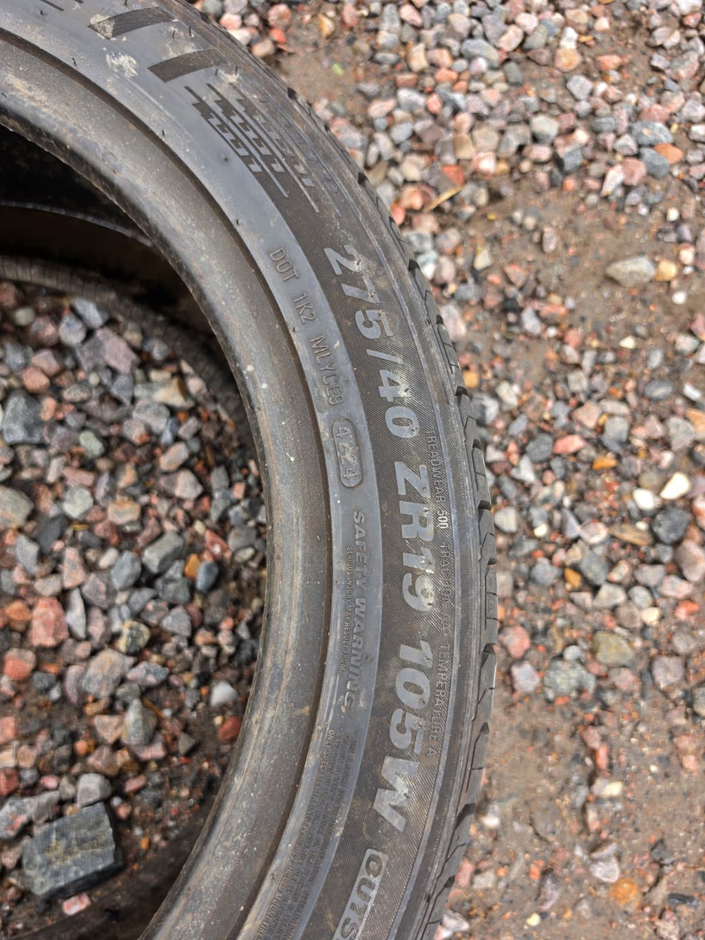 275/40R19 Single (1 Used Tire) Kumho Ecsta PA51