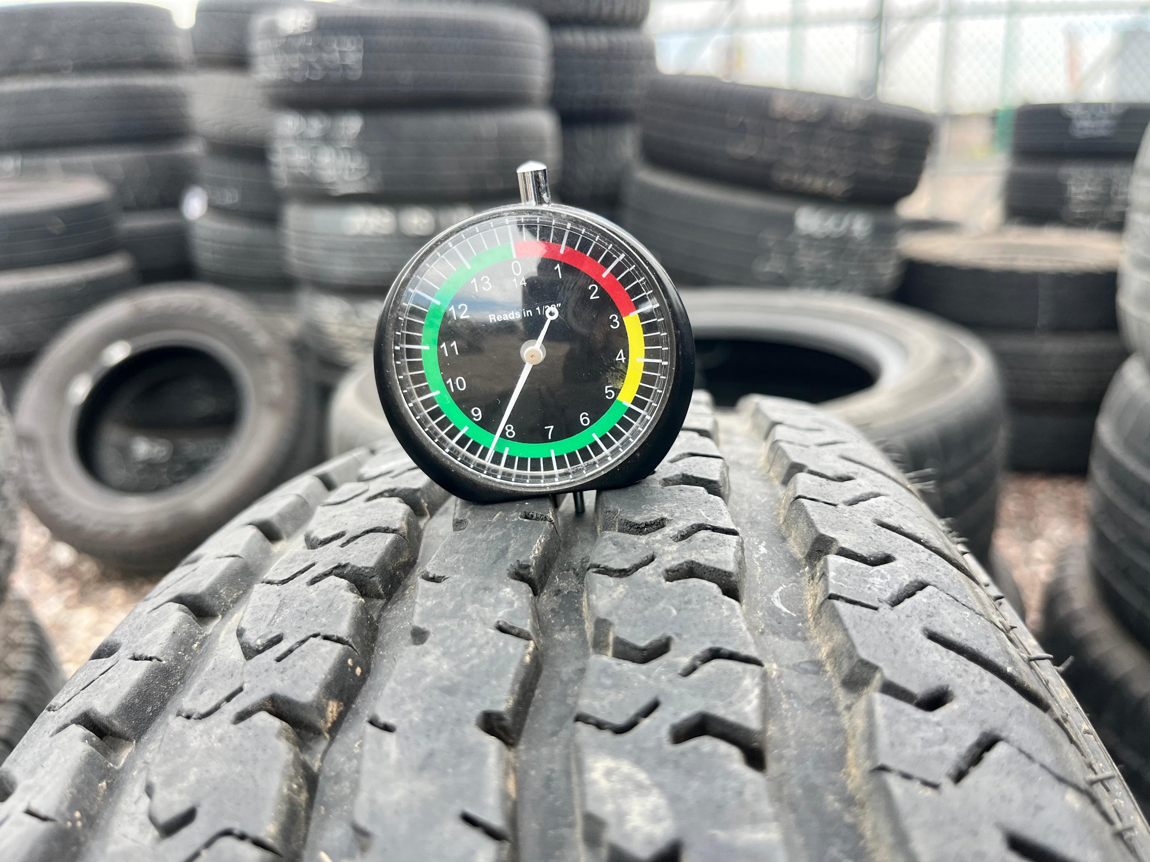 ST205/75R14 Single (1 Used Tire) Towstar STR ST Radial