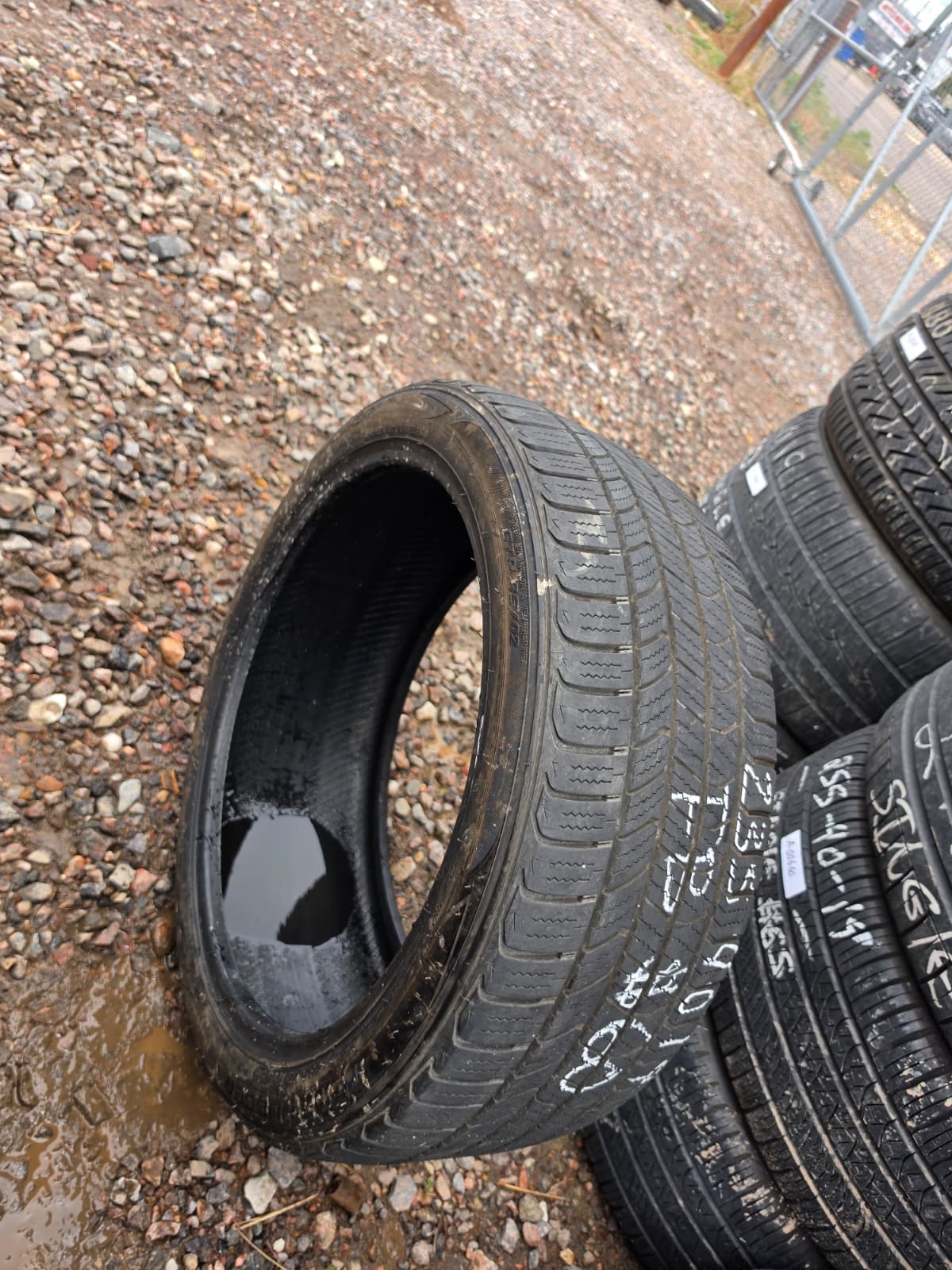 235/40R19 Single (1 Used Tire) Road Hugger GTP AS 02