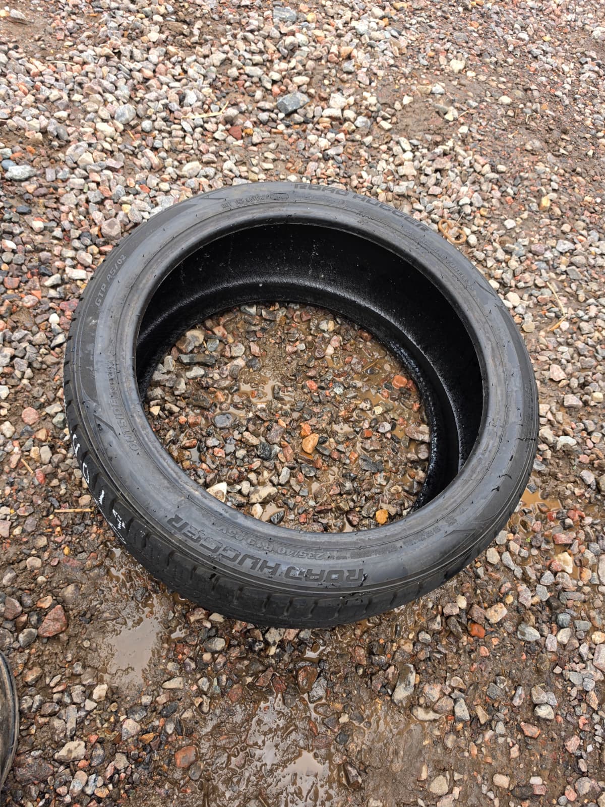 235/40R19 Single (1 Used Tire) Road Hugger GTP AS 02
