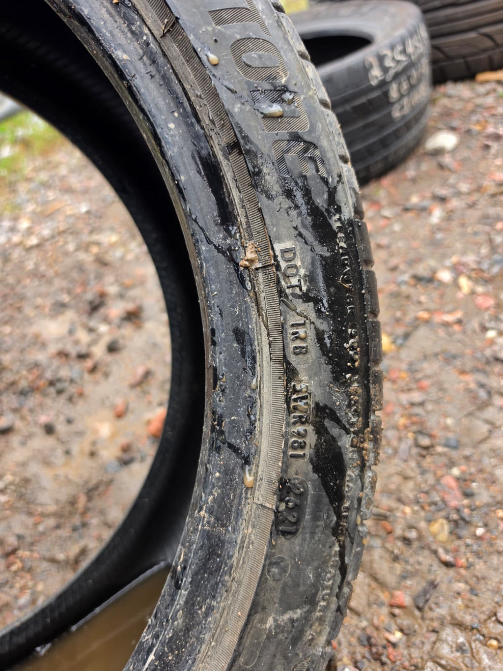 255/40R19 Single (1 Used Tire) Bridgestone Potenza RE 980