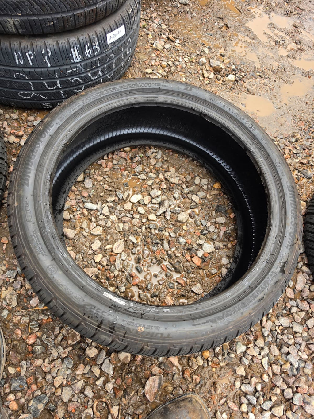 225/40R19 Single (1 Used Tire) Bridgestone Turanza EL100