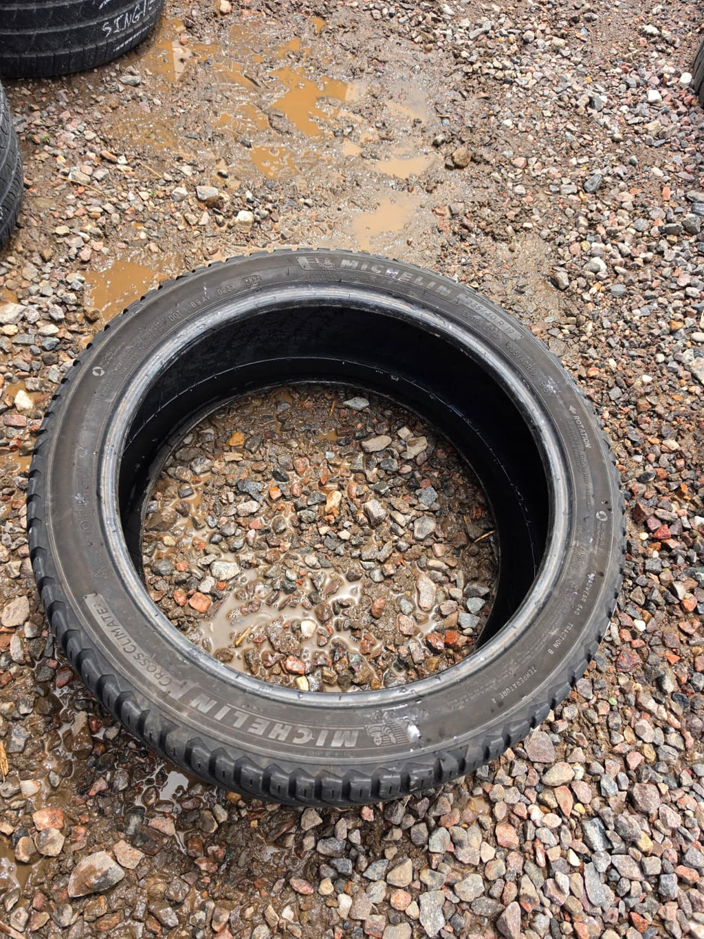 235/40R19 Single (1 Used Tire) Michelin Cross Climate2