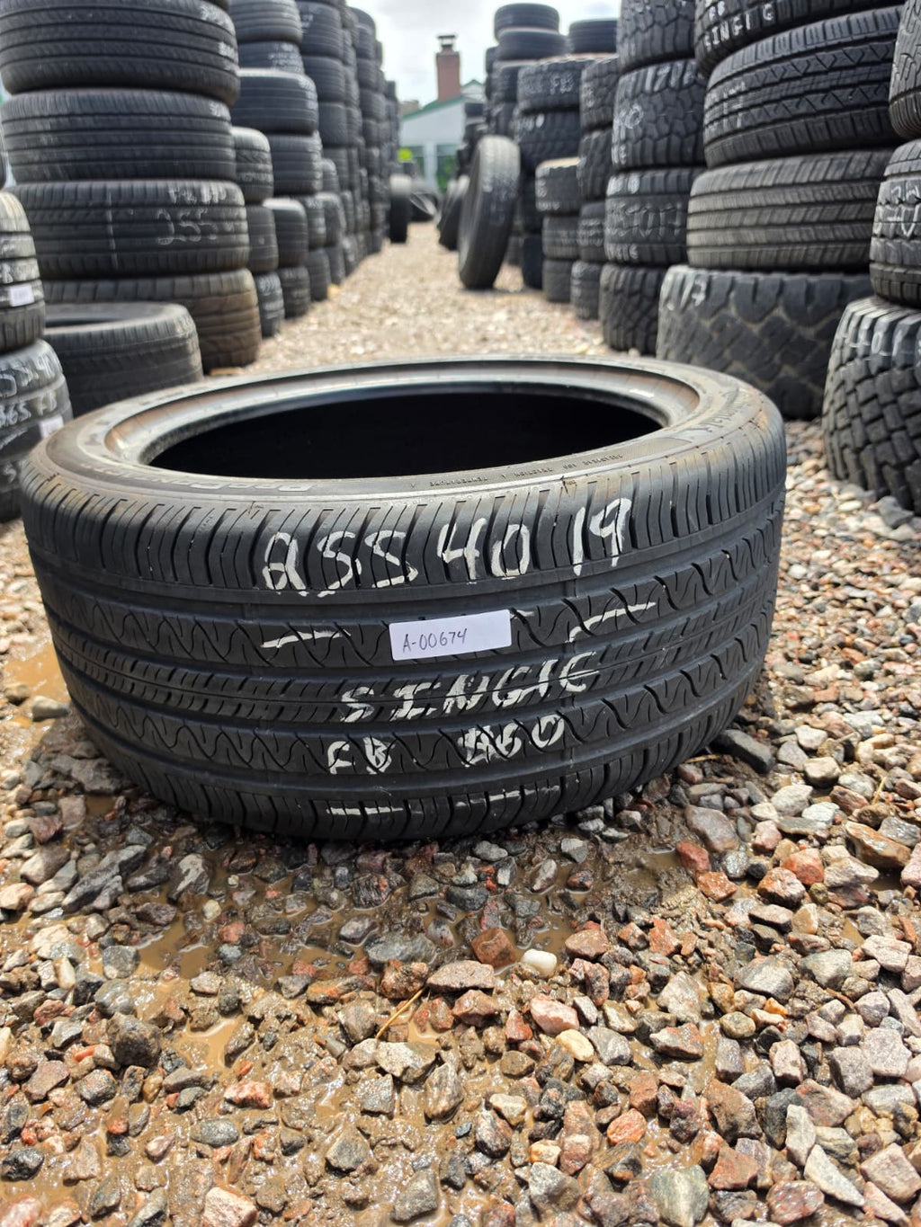 255/40R19 Single (1 Used Tire) Continental ProContact