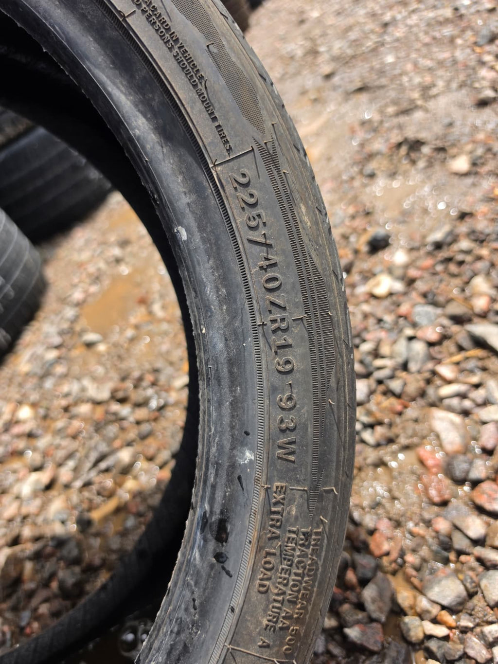 225/40R19 Single (1 Used Tire) Hercules Raptis