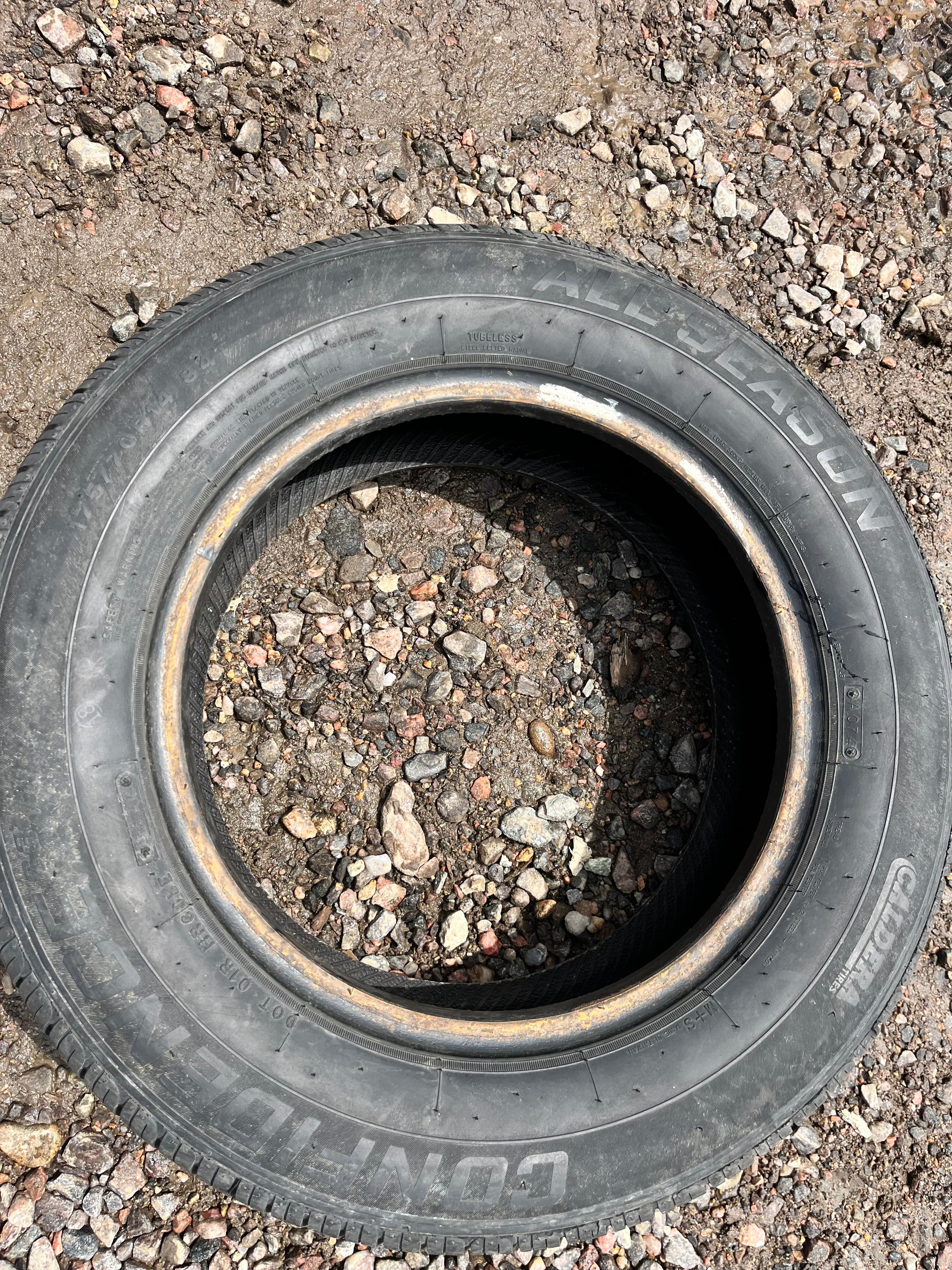 175/70R14 Single (1 Used Tire) Confidence All Season