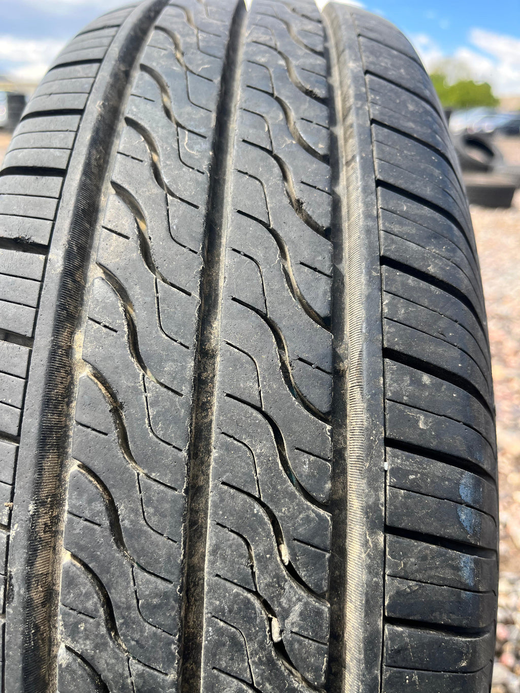 195/70R14 Single (1 Used Tire)Toyo Eclipse