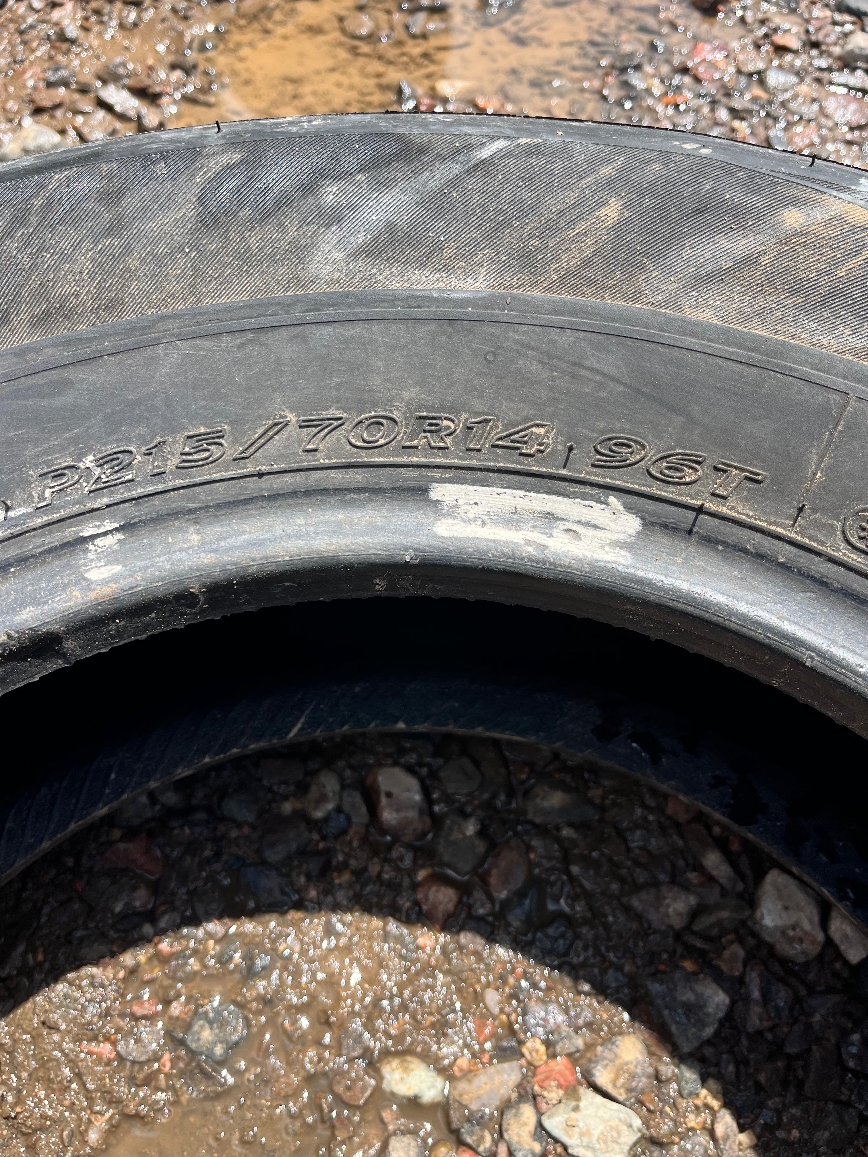 215/70R14 Single (1 Used Tire) Hankook Óptimo