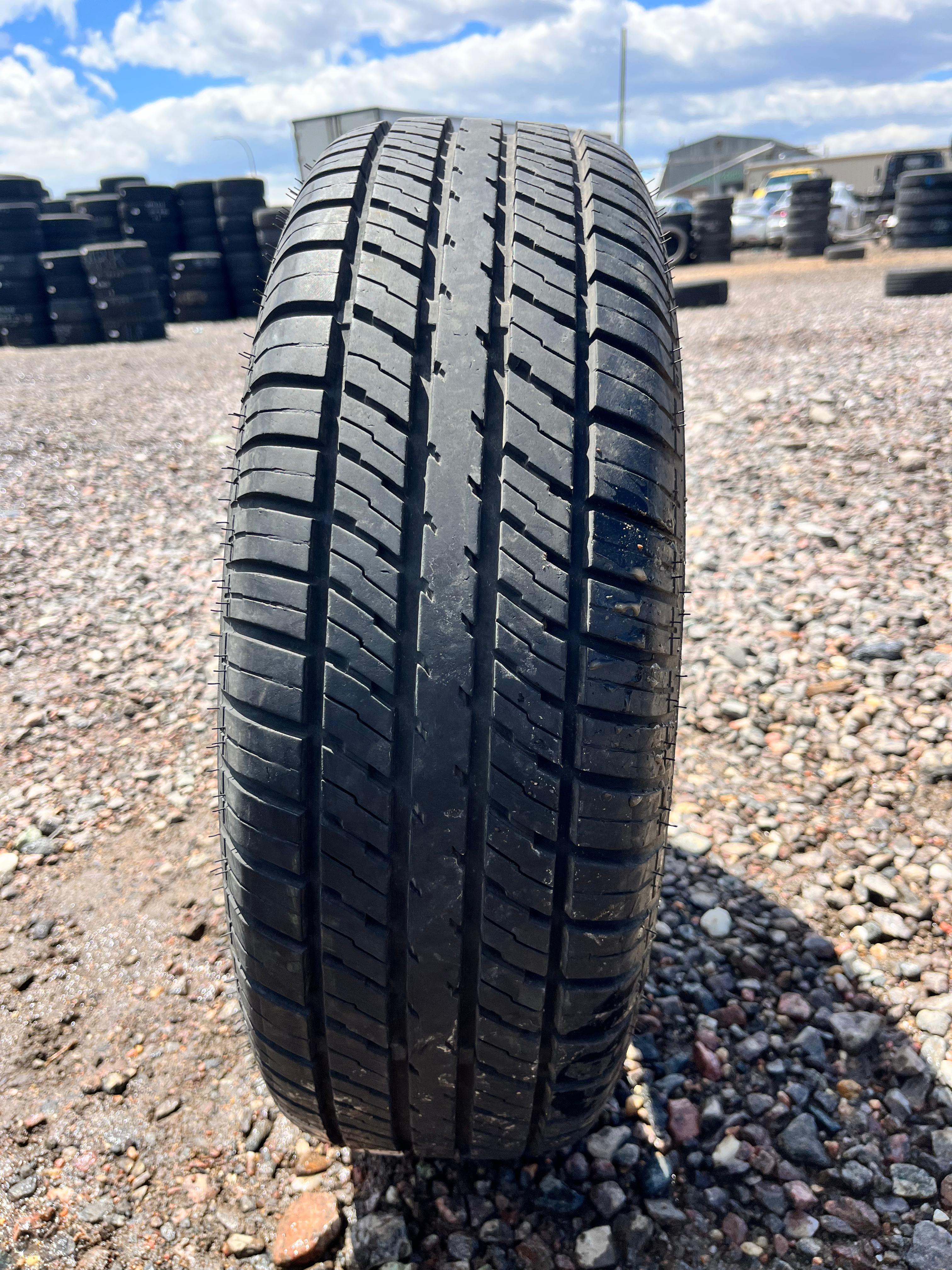 195/70R14 Single (1 Used Tire) Wynstar Phaser R23