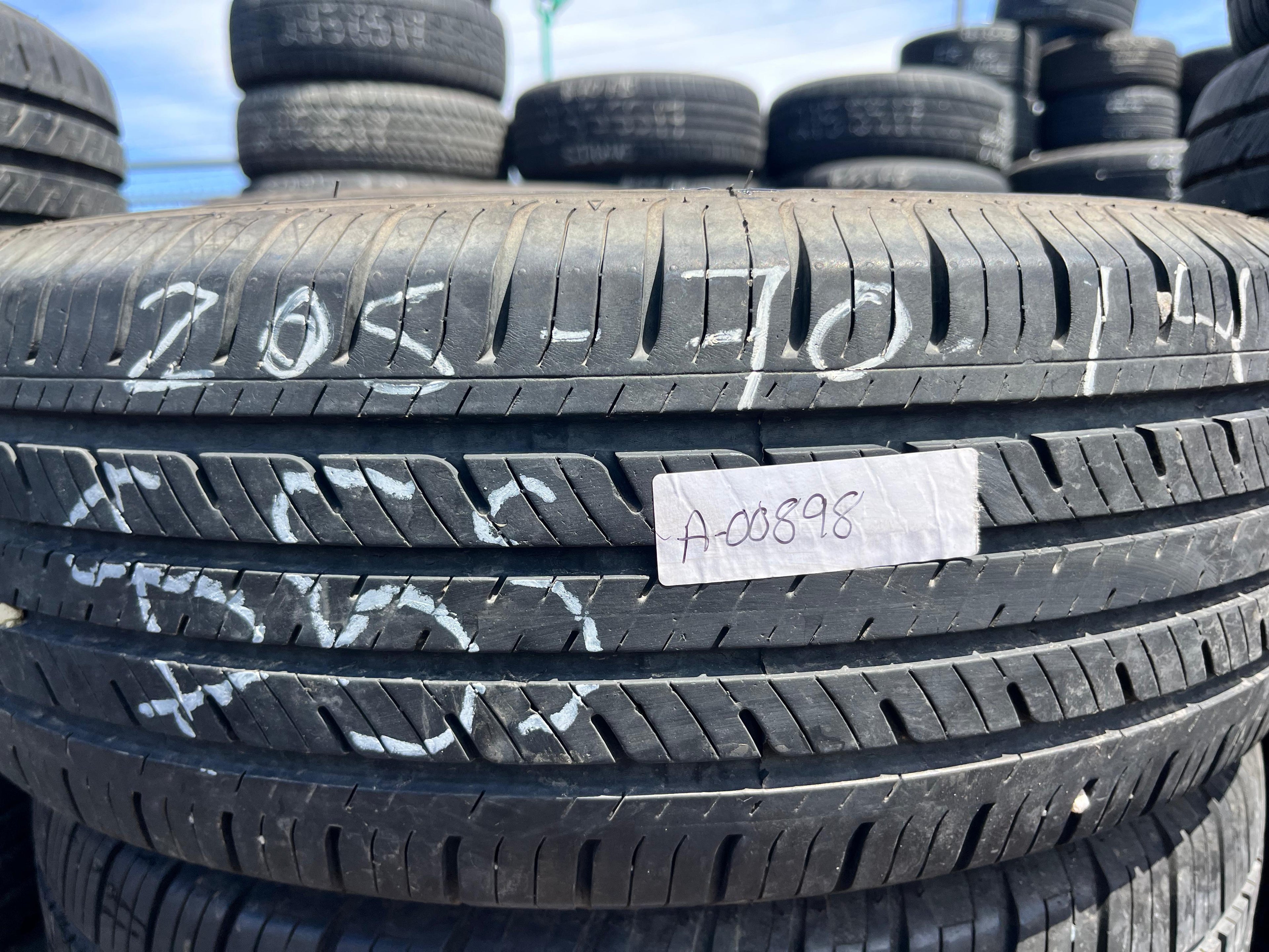 205/70R14 Single (1 Used Tire) Westlake Radial RP18