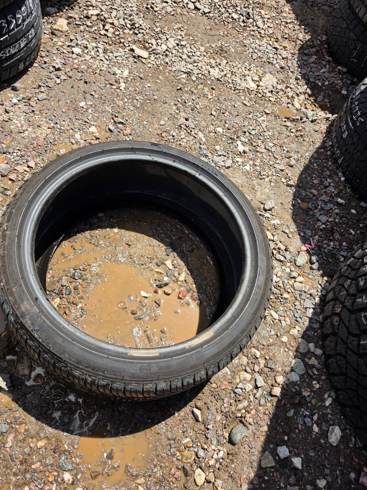 225/40R19 Single (1 Used Tire) Michelin Primacy MXM