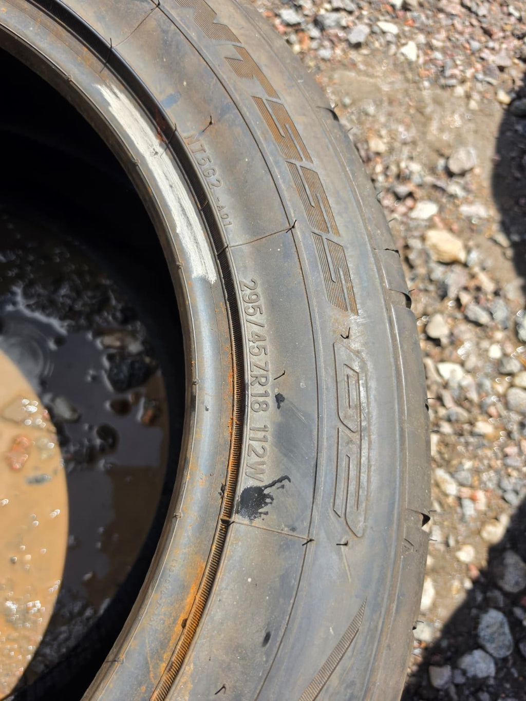 295/45R18 Single (1 Used Tire) Nitto NT555