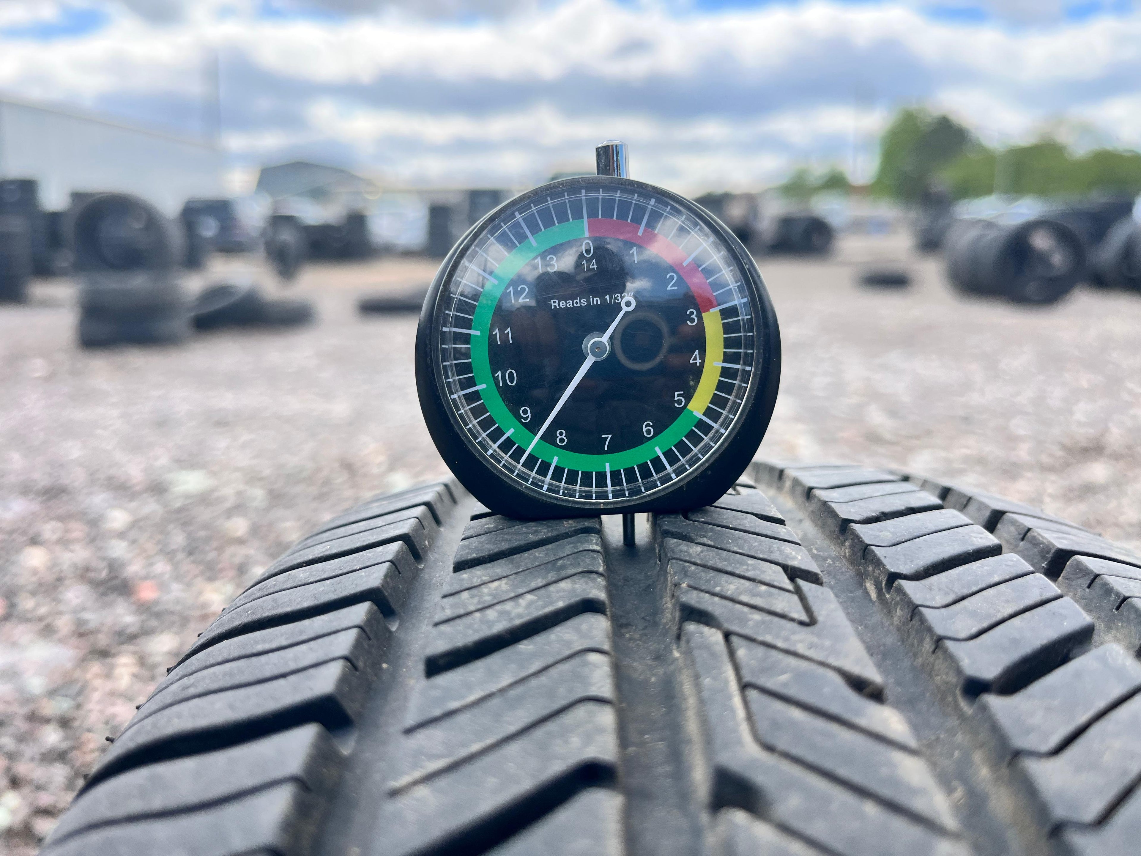 185/70R14 Single (1 Used Tire) Hankook Kinergy