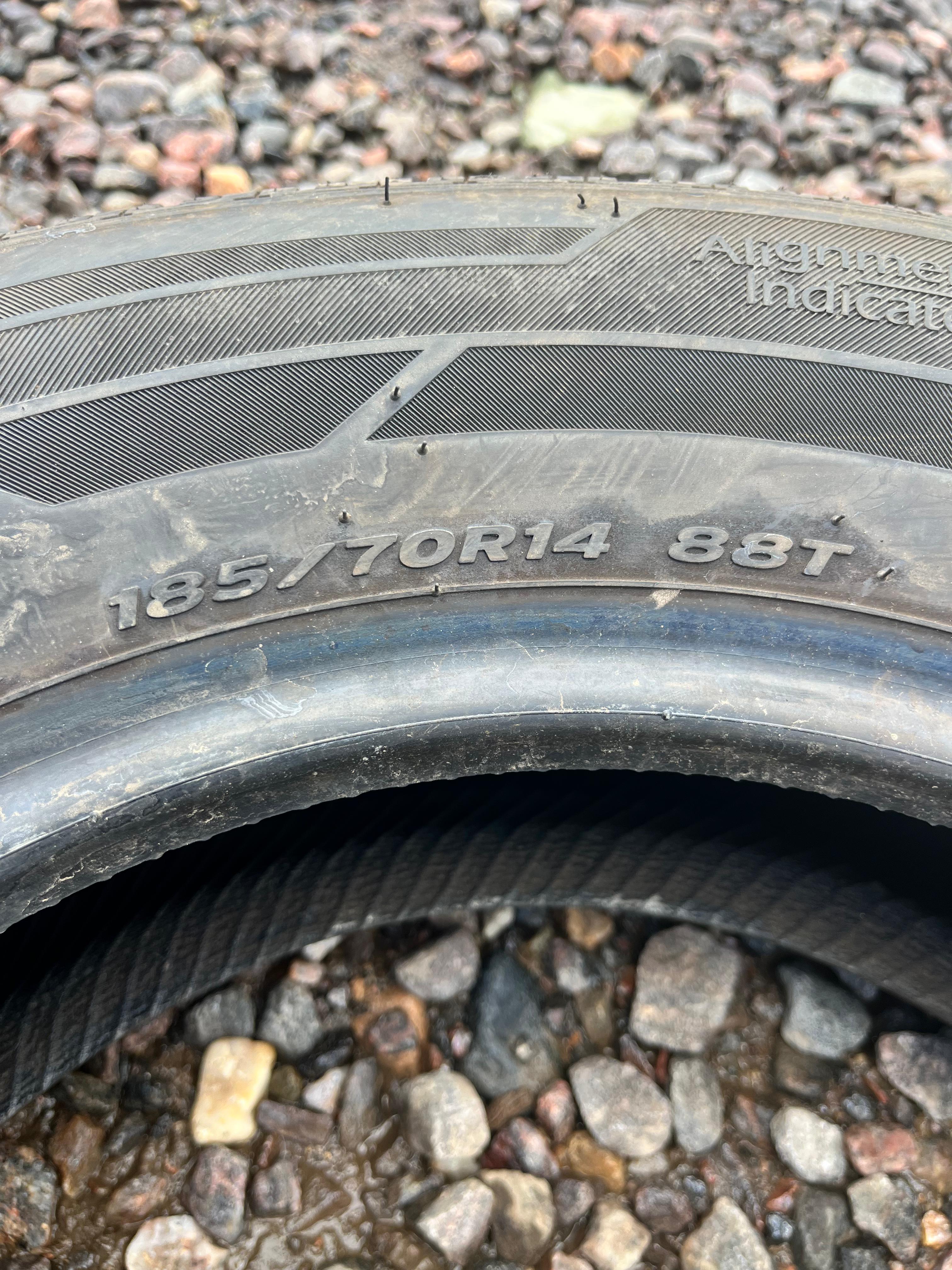 185/70R14 Single (1 Used Tire) Hankook Kinergy