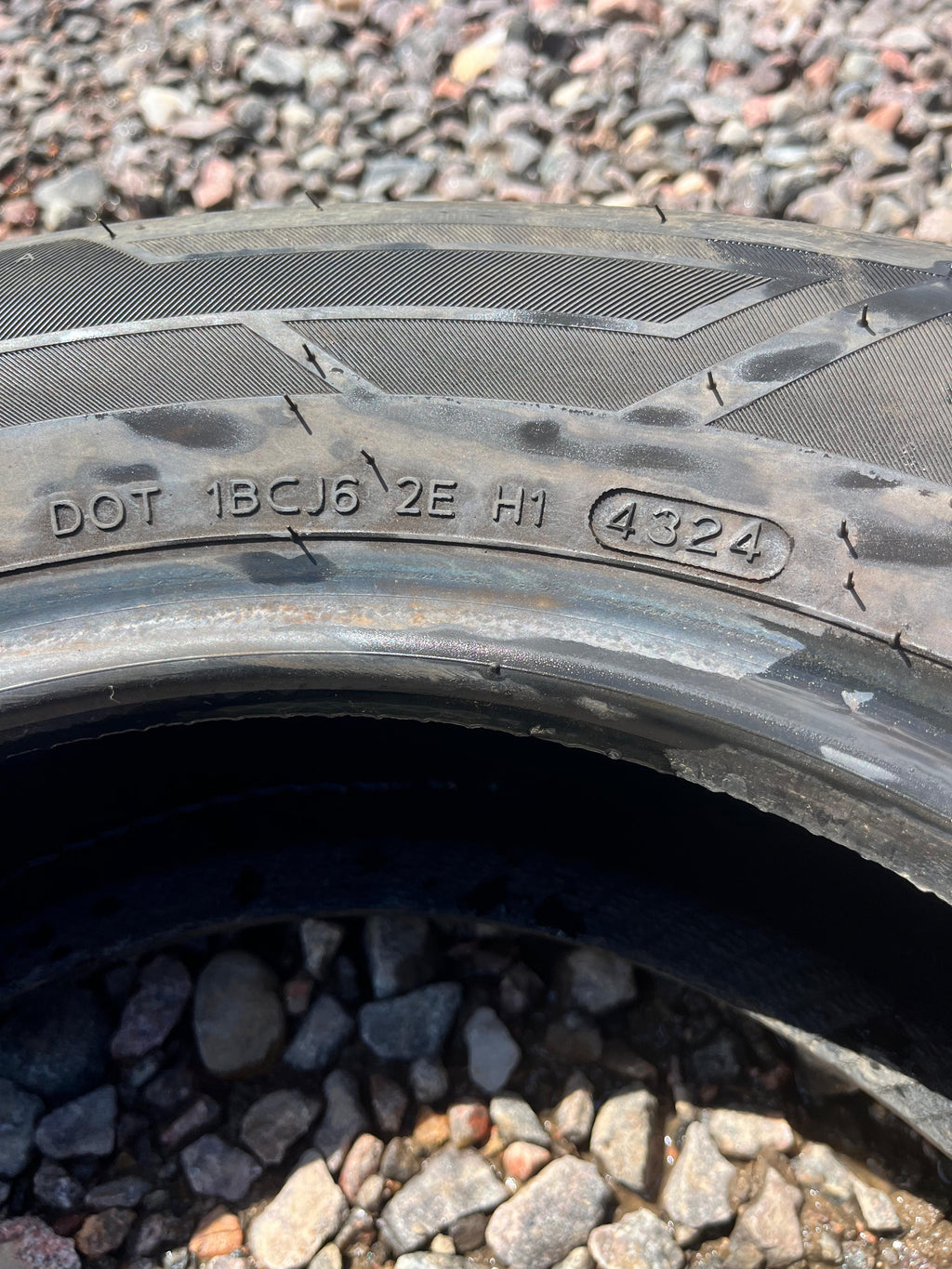 185/70R14 Single (1 Used Tire) Hankook Kinergy