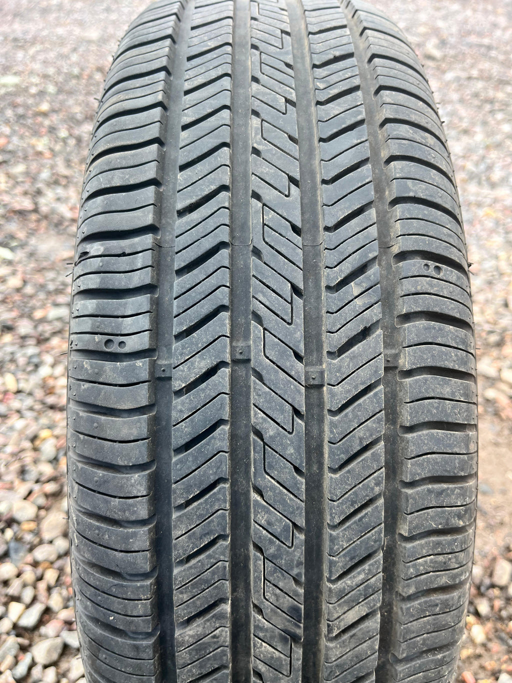 185/70R14 Single (1 Used Tire) Hankook Kinergy