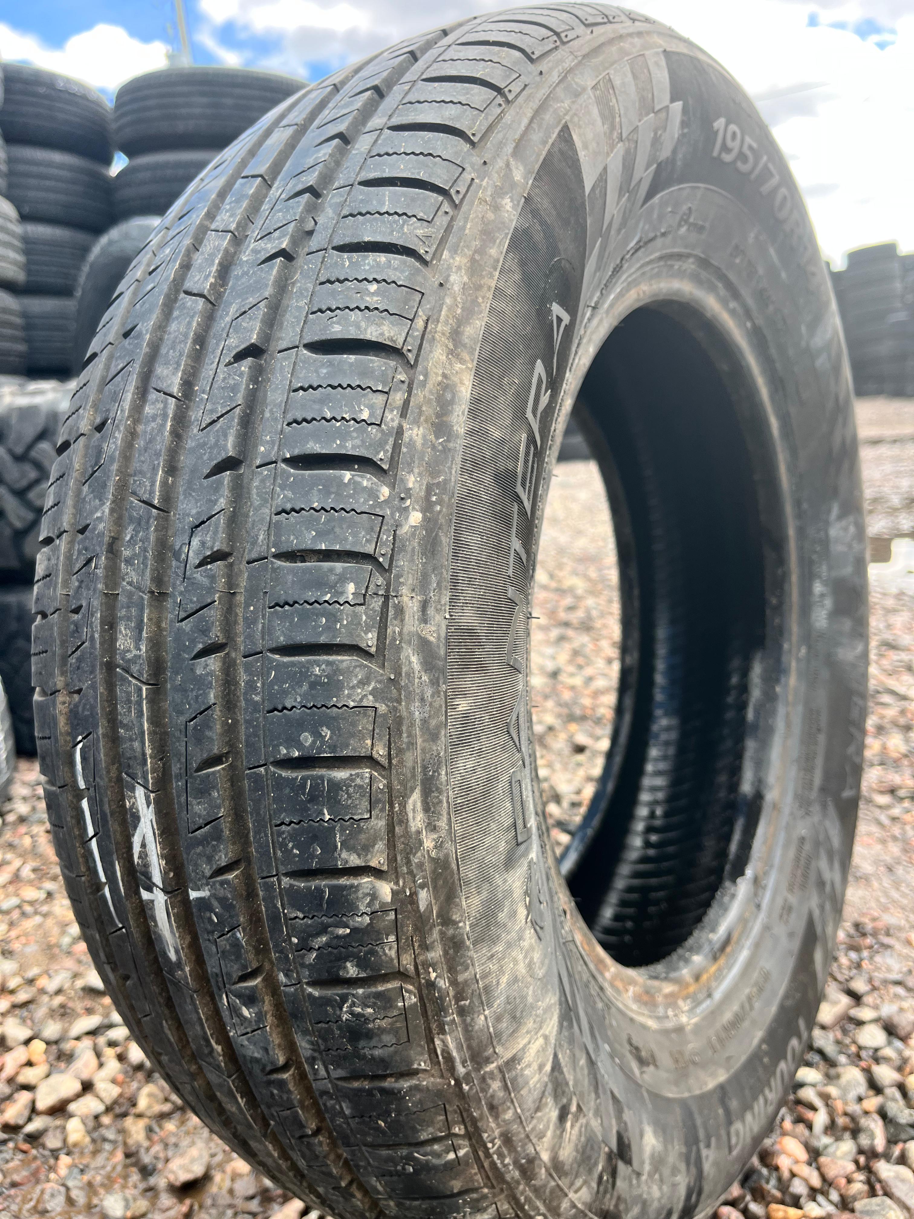 195/70R14 Single (1 Used Tire) Thunderer Mach 1