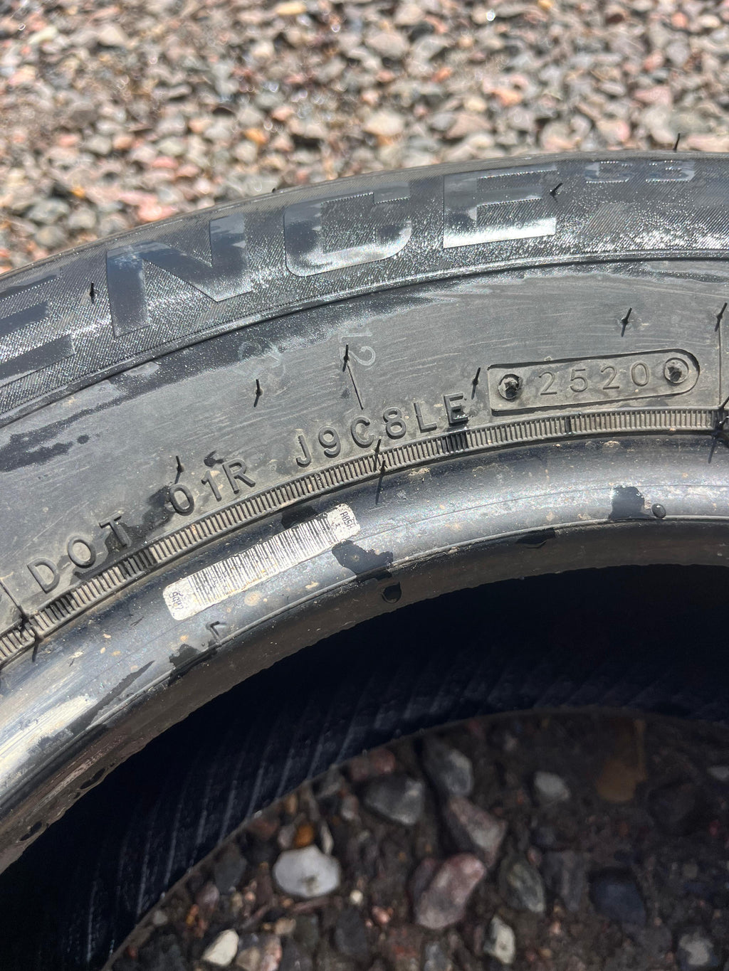 195/70R14 Single (1 Used Tire) Confidence All Season