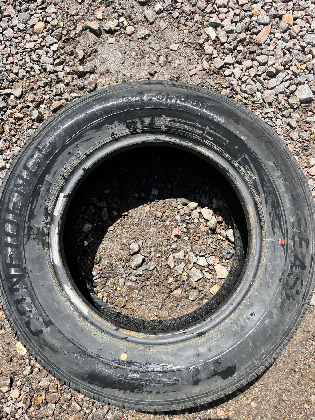 195/70R14 Single (1 Used Tire) Confidence All Season