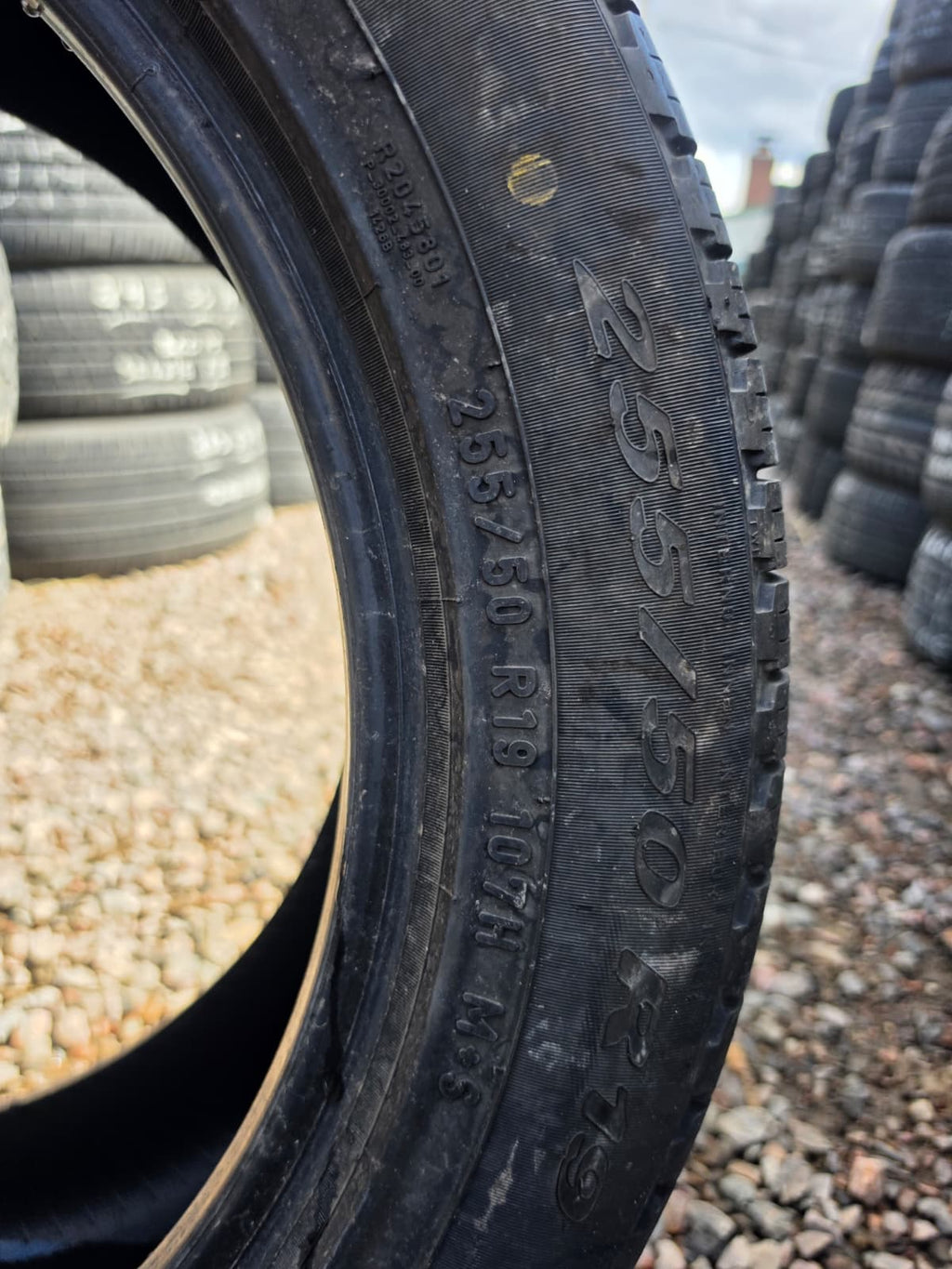 255/50R19 Single (1 Used Tire) Pirelli Scorpion Verde