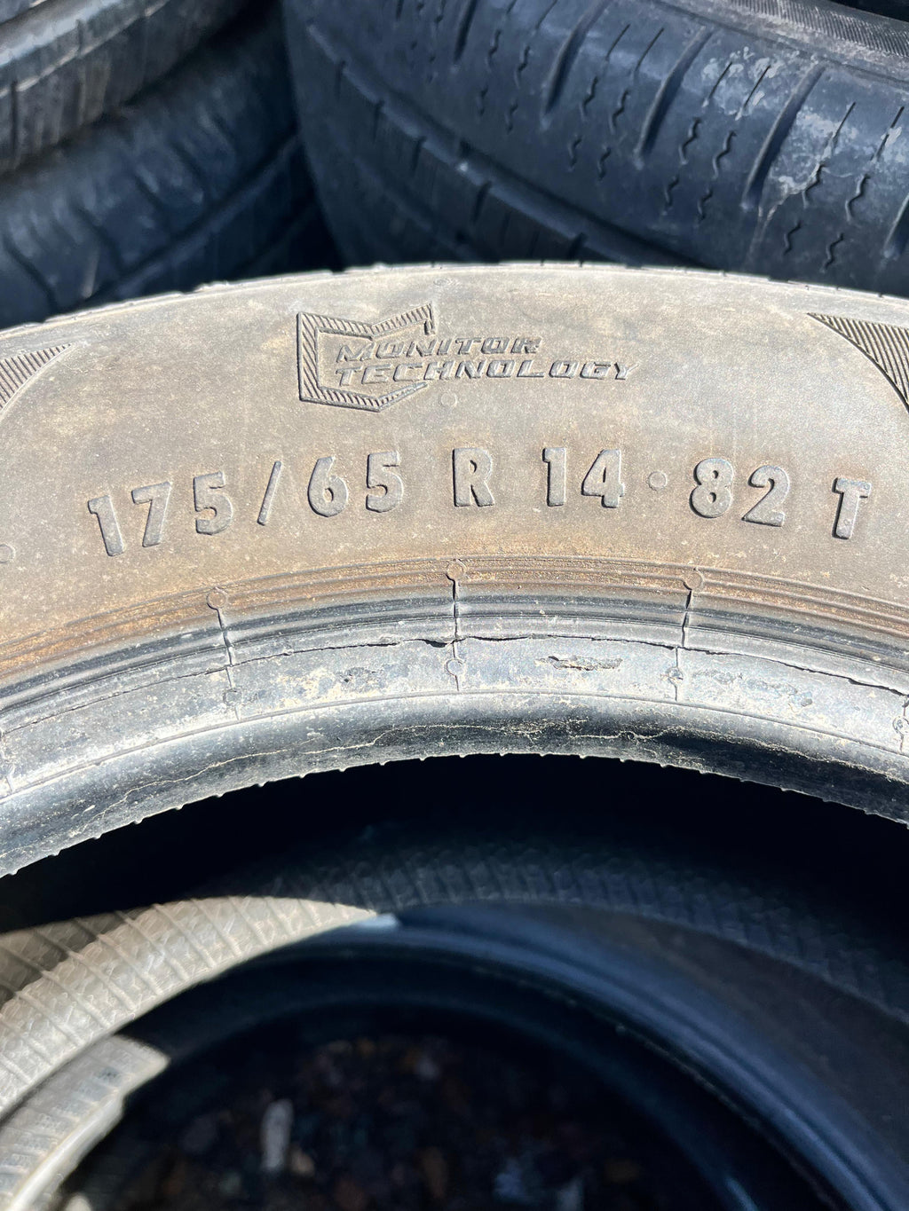 165/65R14 Single (1 Used Tire) General Altimax