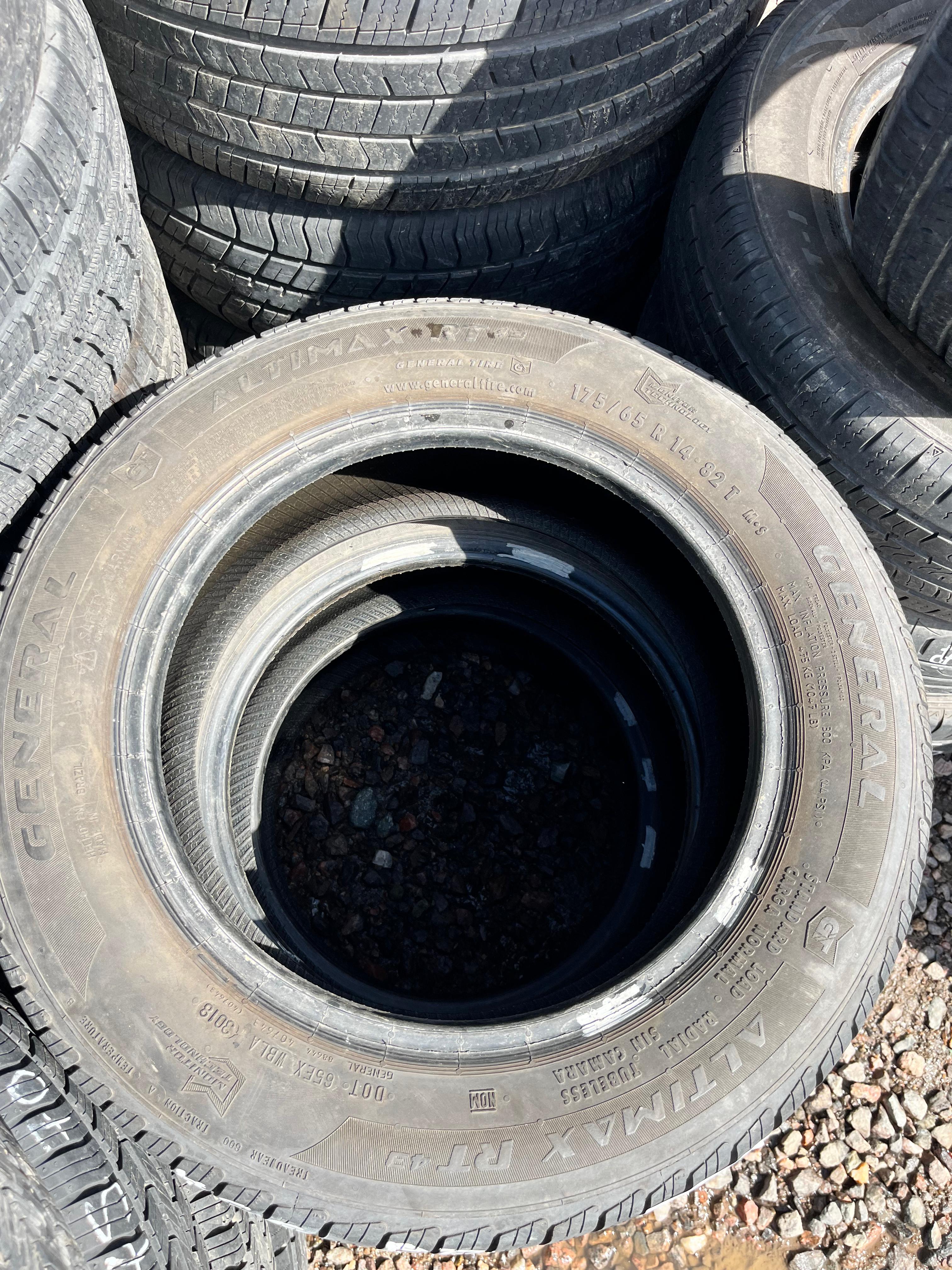 165/65R14 Single (1 Used Tire) General Altimax