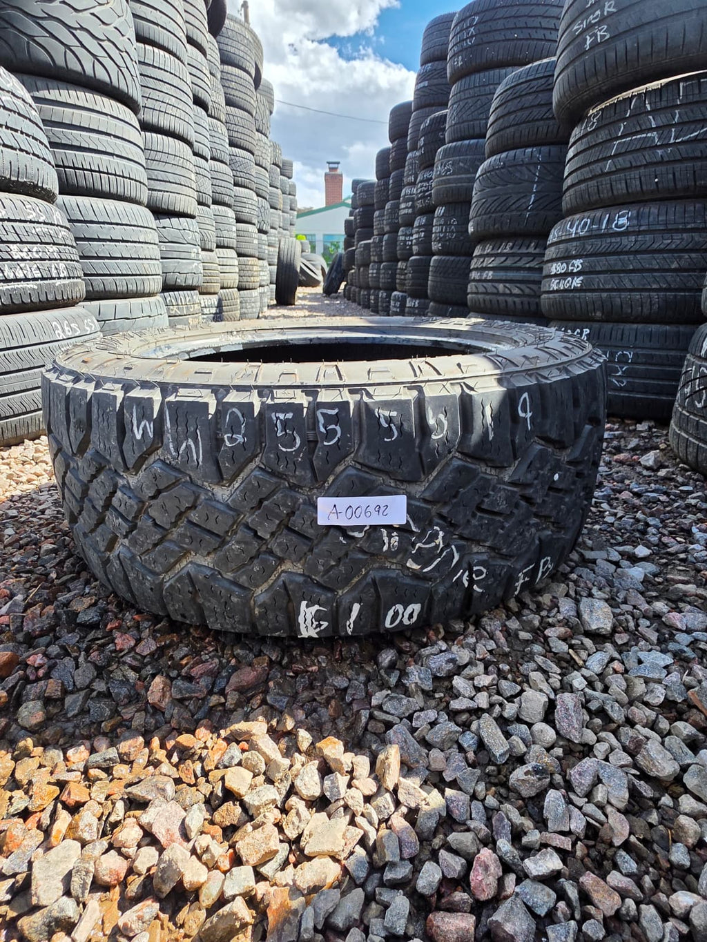 255/50R19 Single (1 Used Tire) Goodyear Wrangler DuraTrac