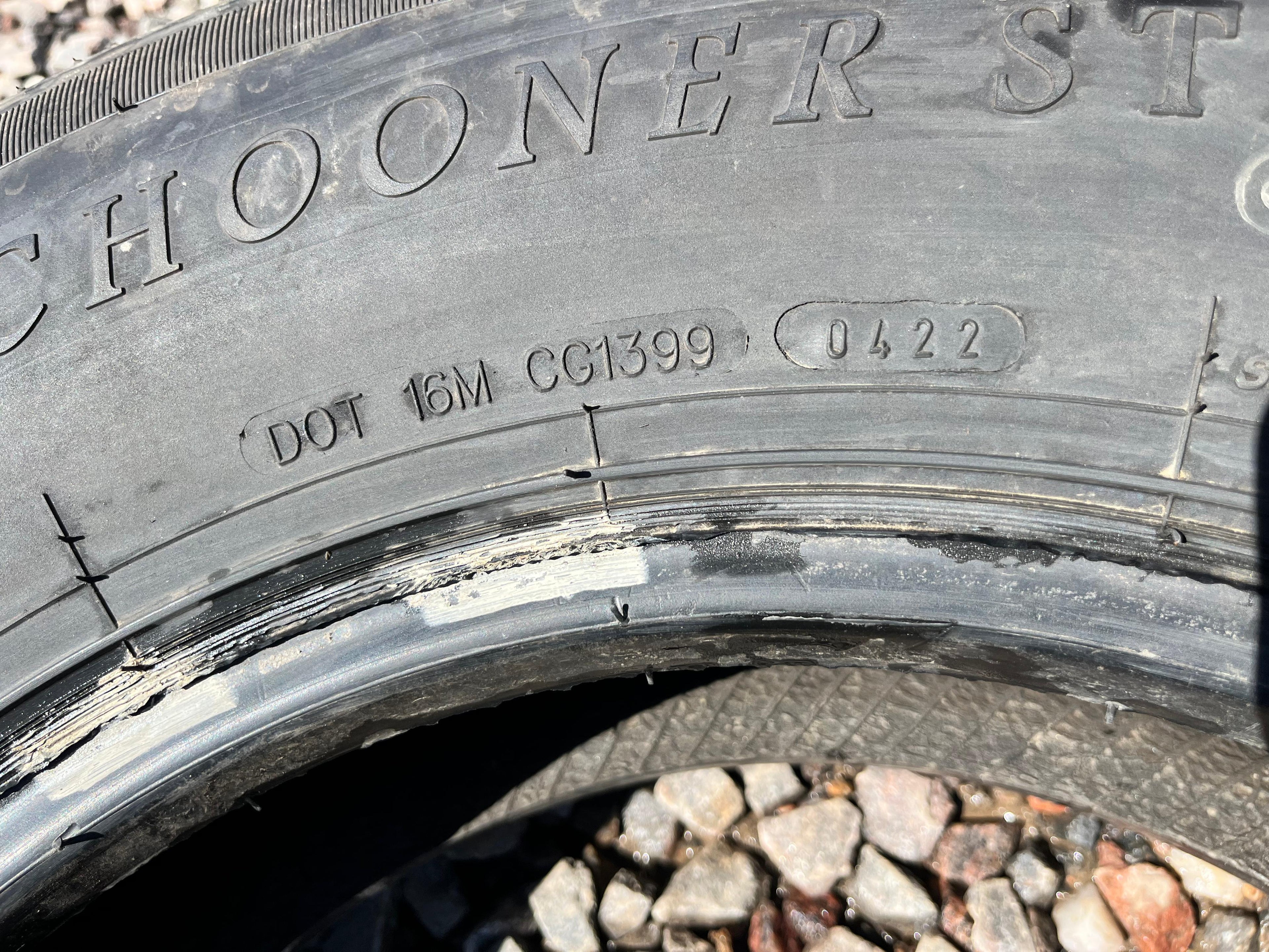 ST225/75R15 Single (1 Used Tire) Schooner (STR)
