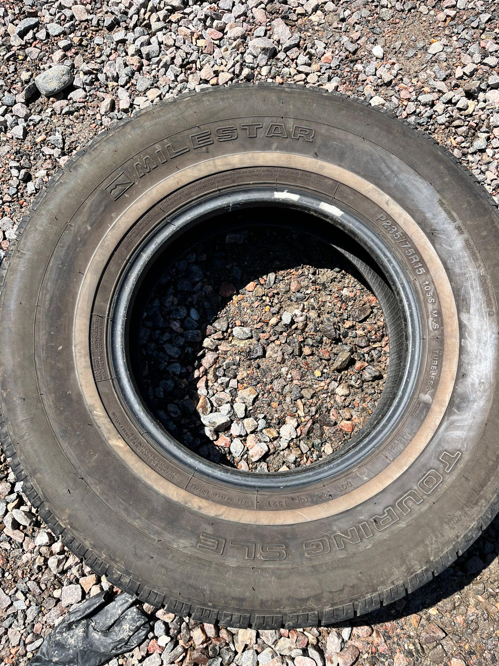 235/75R15 Single (1 Used Tire) Milestar Touring SLE
