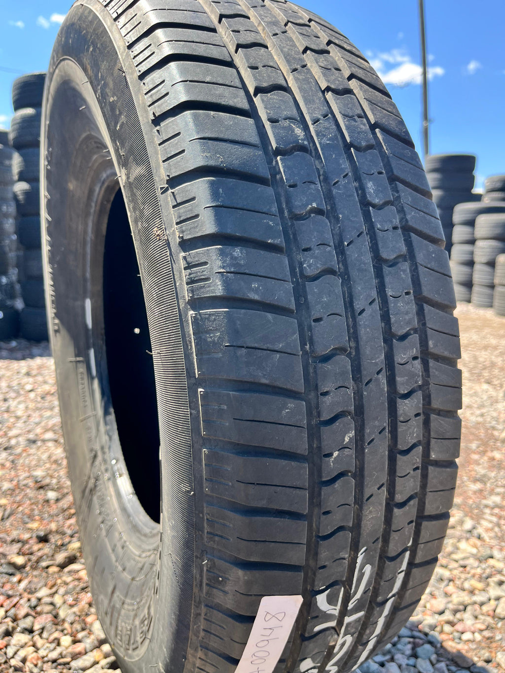 235/75R15 Single (1 Used Tire) Milestar Touring SLE