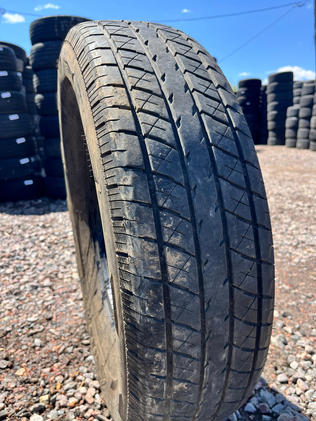ST225/75R15 Single (1 Used Tire) Rainier (ST)