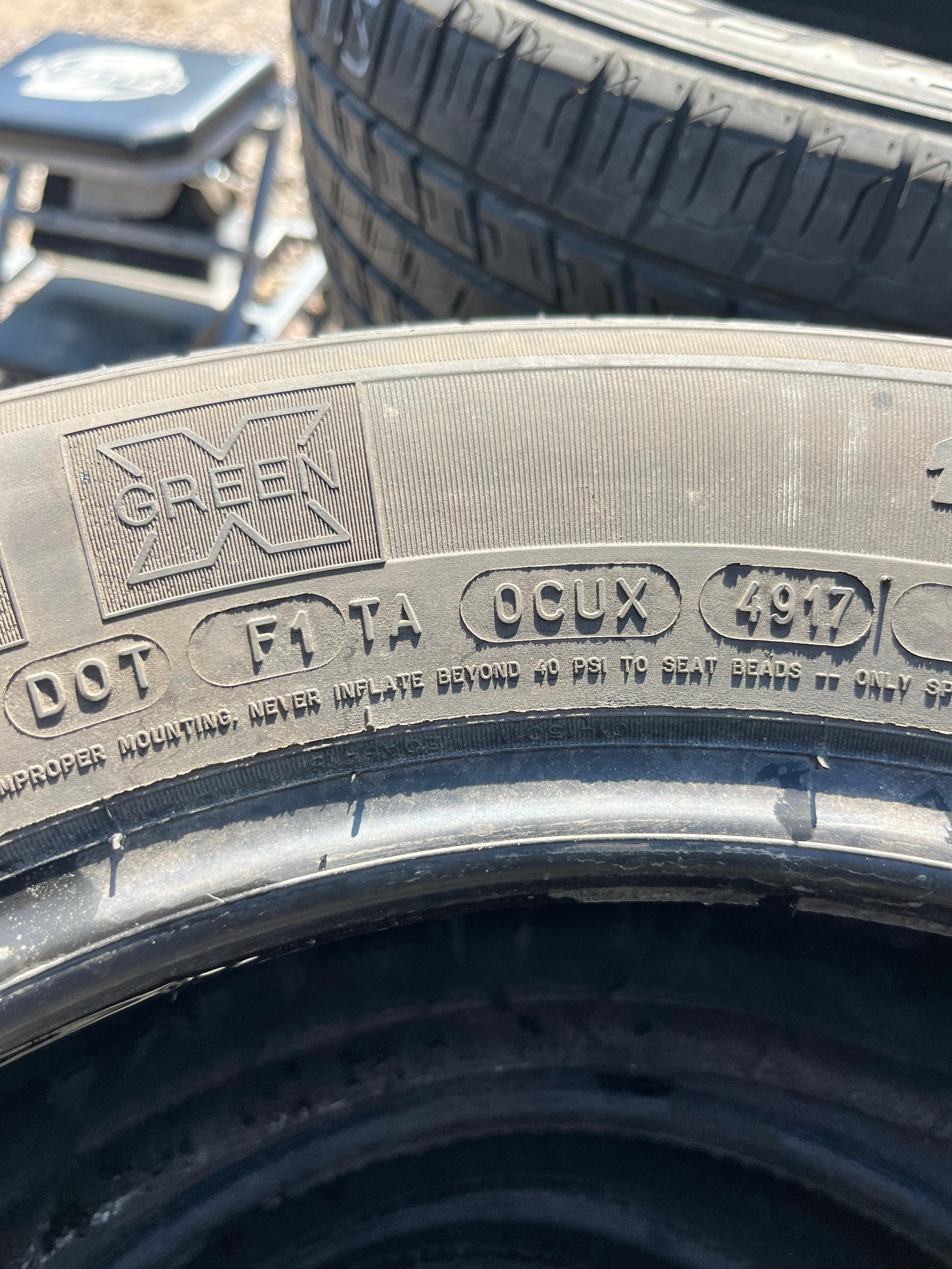 195/65R15 Single (1 Used Tire) Michelin Energy Saver