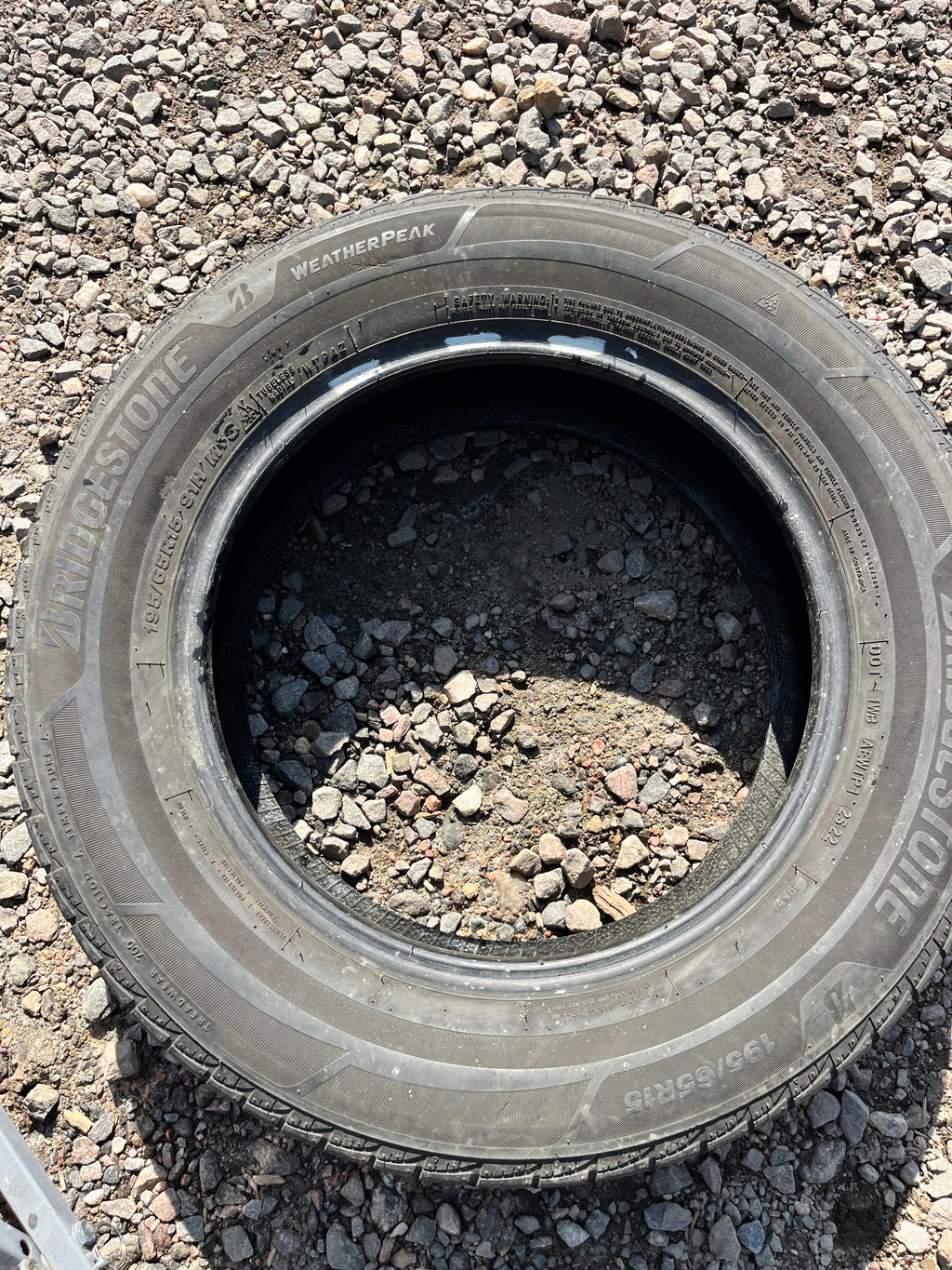 195/65R15 Single (1 Used Tire) Bridgstone WeatherPeak