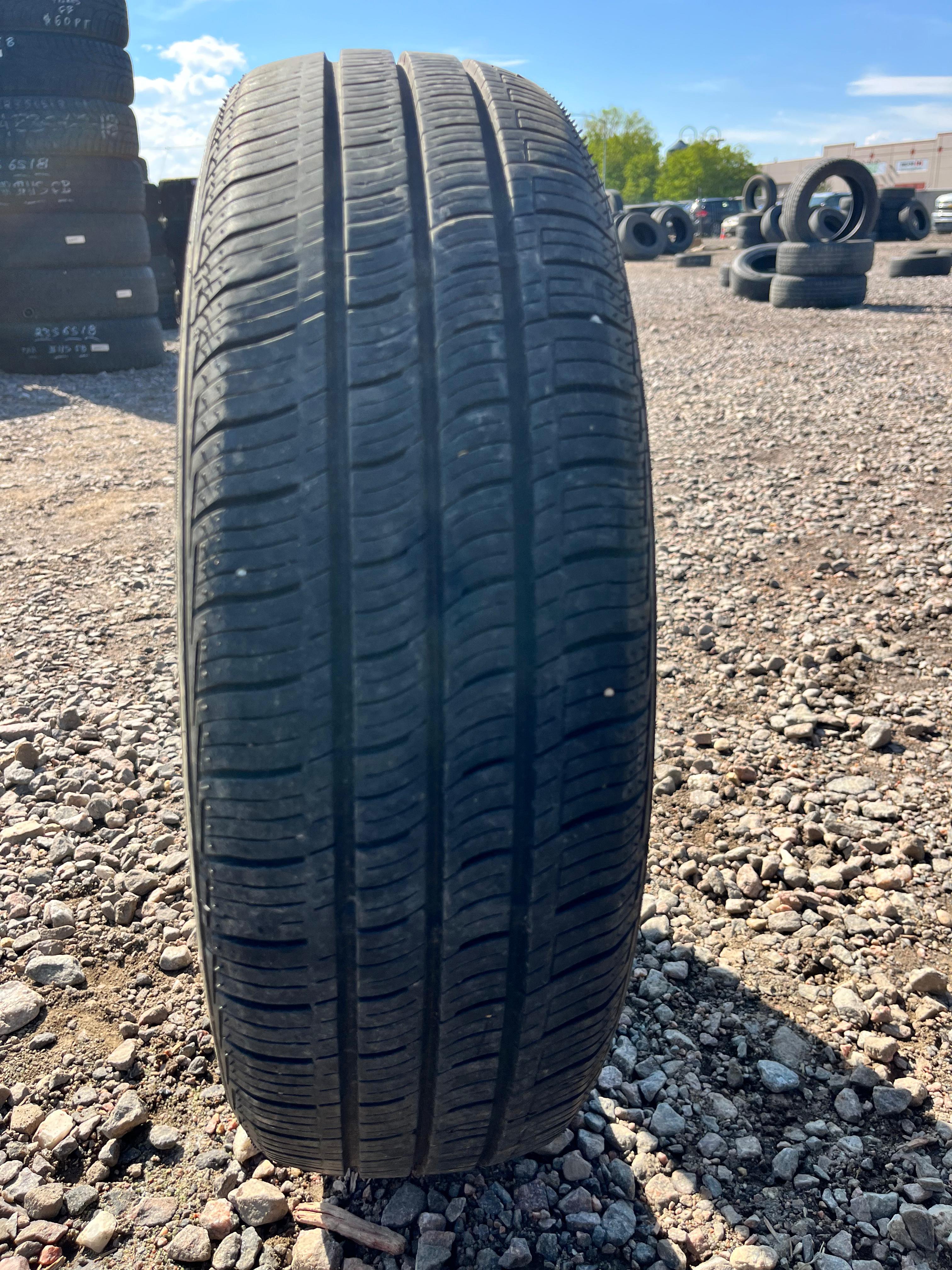 175/65R15 Single (1 Used Tire) NEXEN N PRIZ AH5