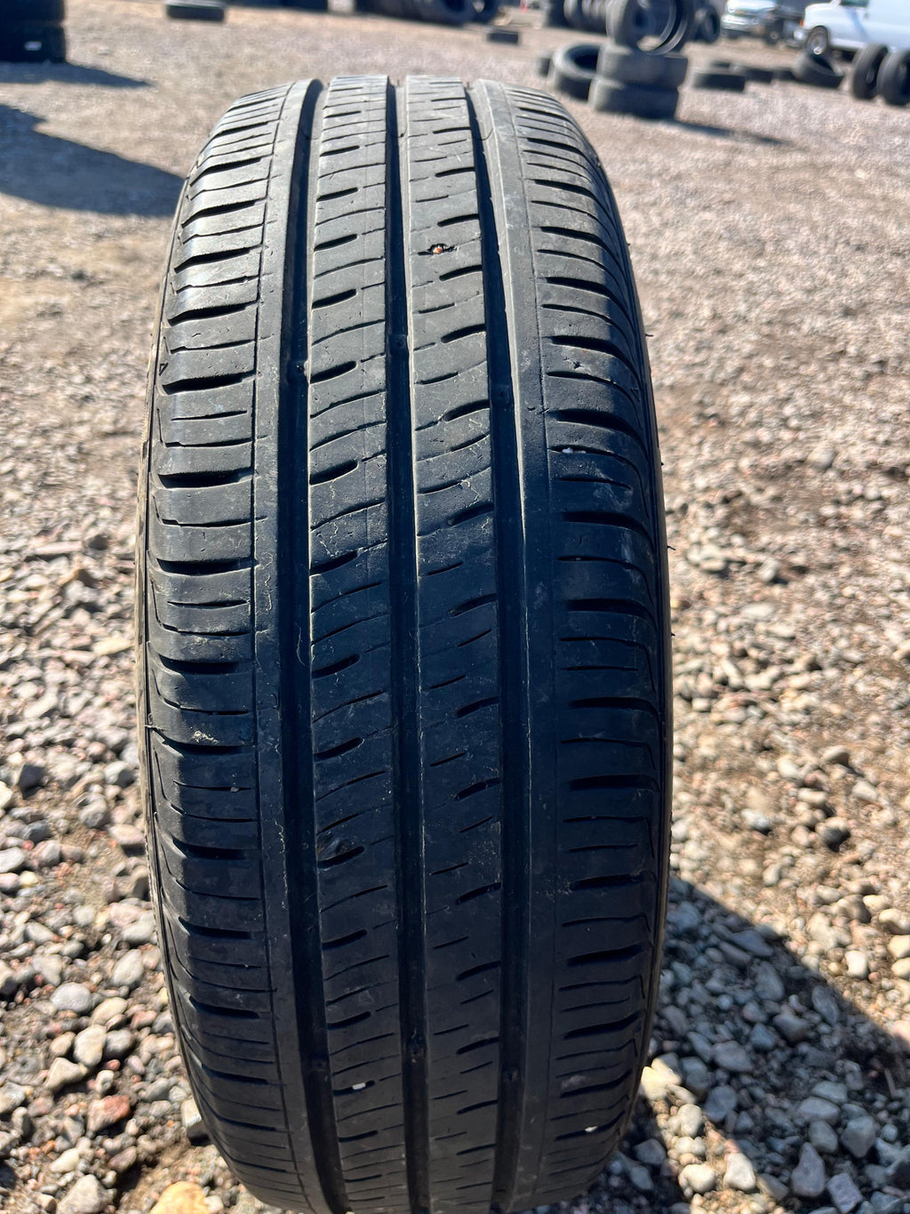 185/65R15 Single (1 Used Tire) Kumho Solus Ta (31)