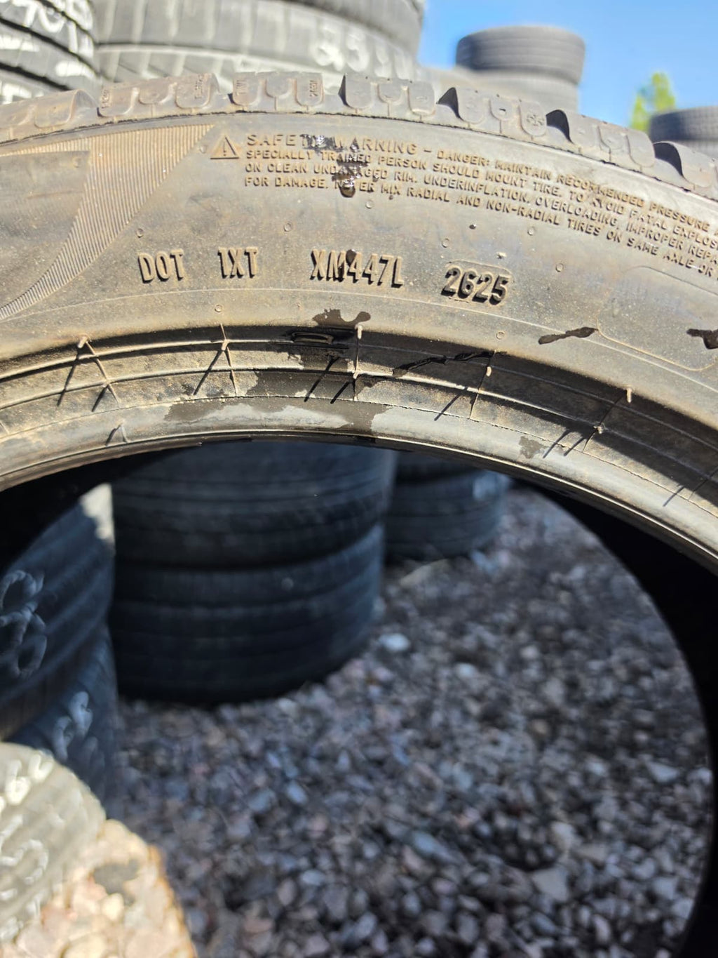 285/40ZR20 Single (1 Used Tire) Pirelli P Zero