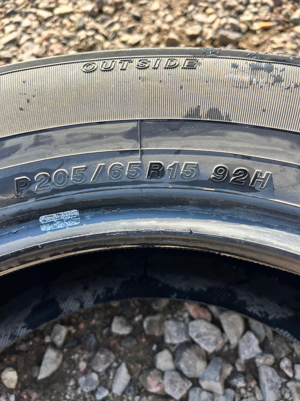 205/65R15 Single (1 Used Tire) Yokohama Avid Ascend GT