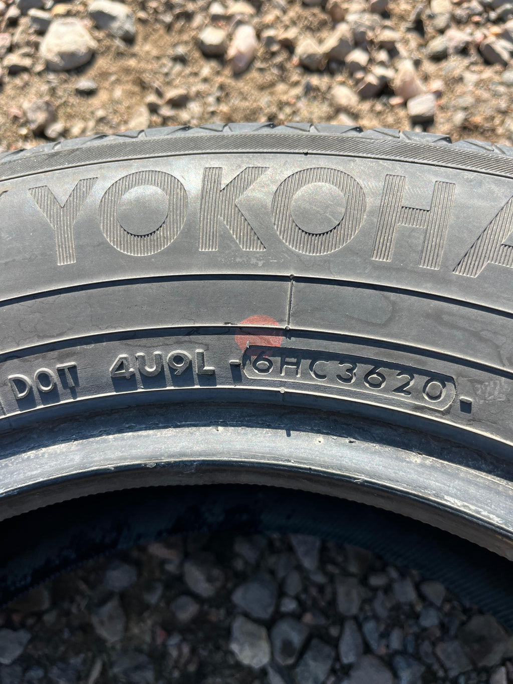 205/65R15 Single (1 Used Tire) Yokohama Avid Ascend GT