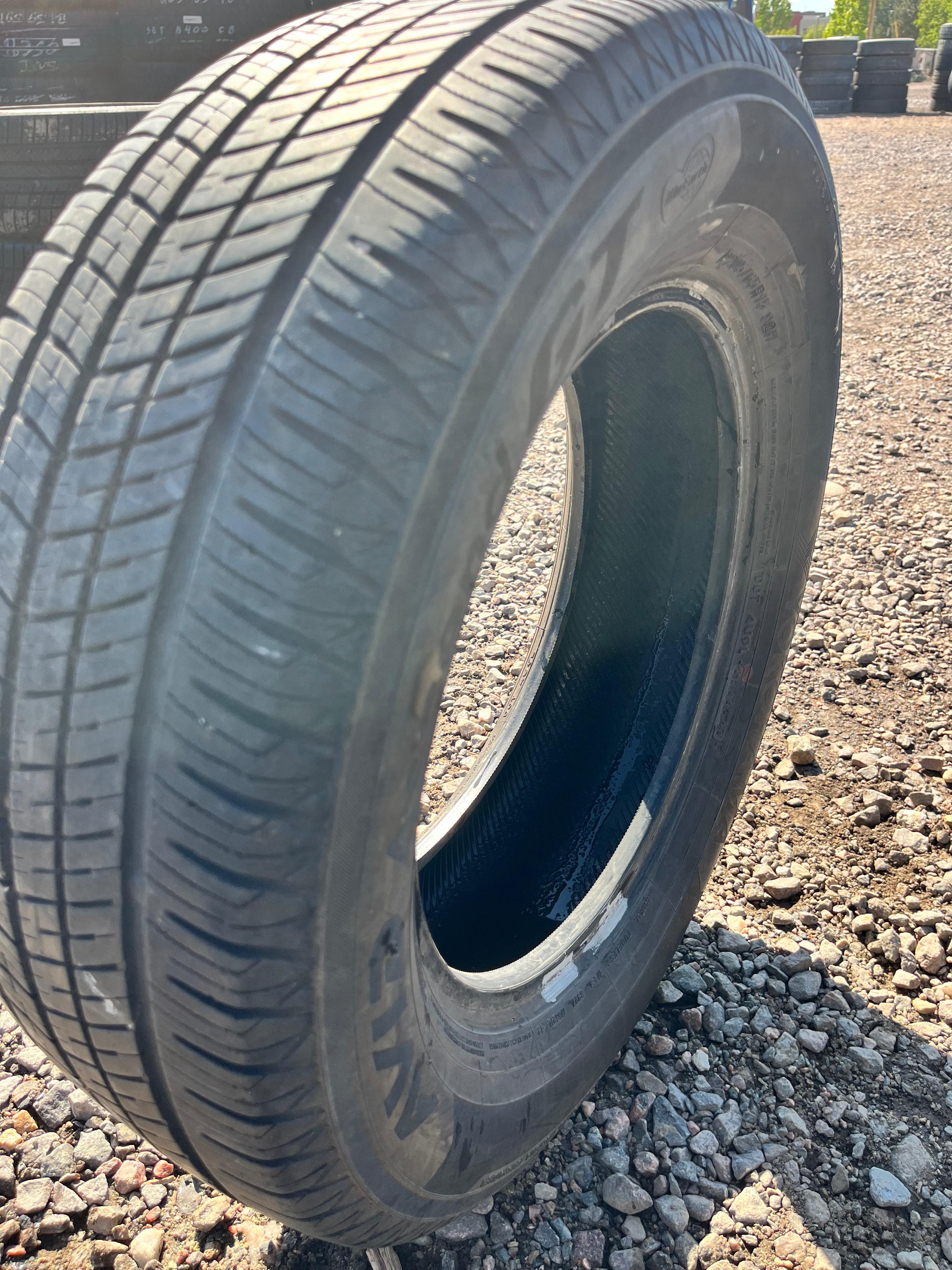 205/65R15 Single (1 Used Tire) Yokohama Avid Ascend GT